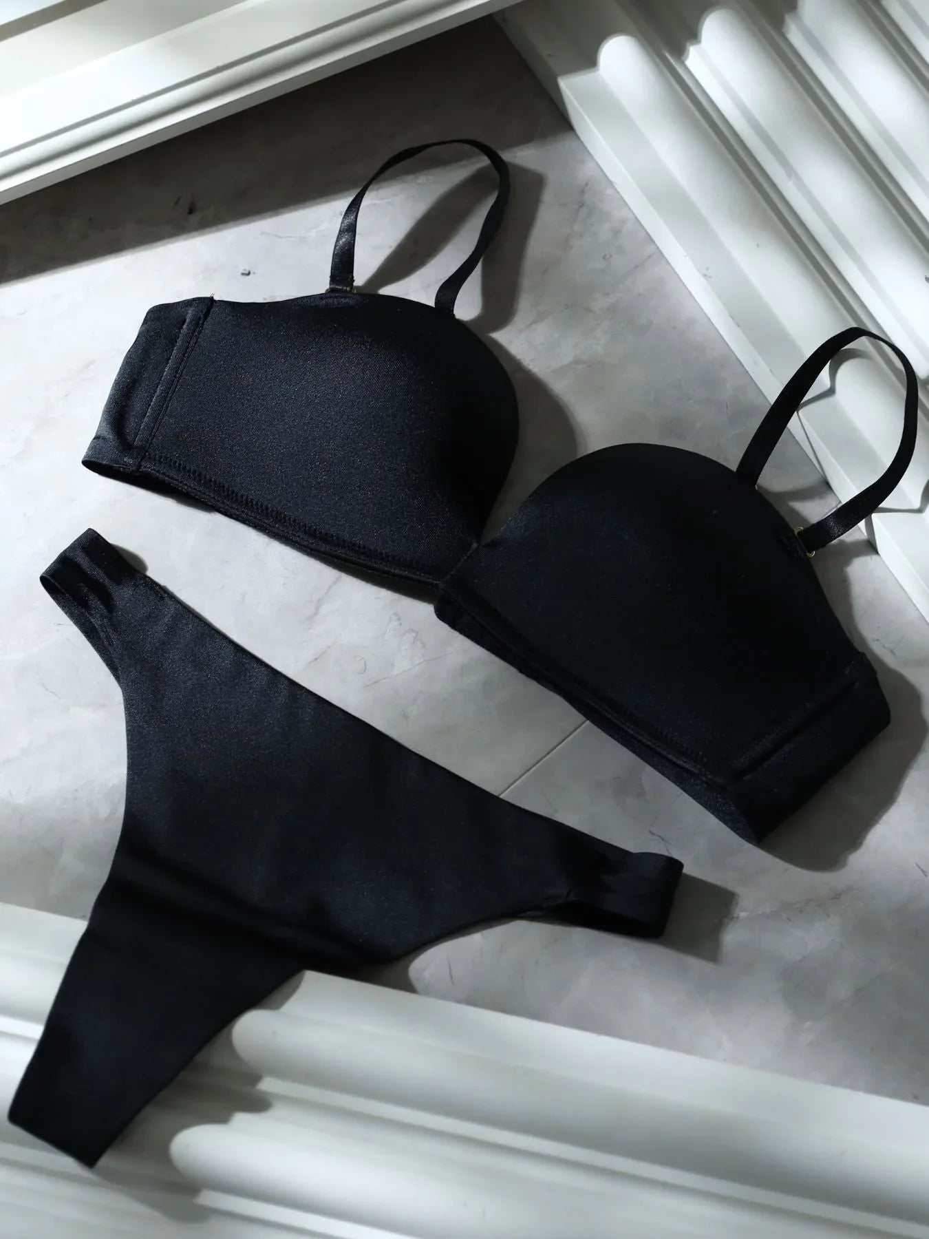 【Re;by Reinest】【GHサイズ】DIVA BRA series Seamless Bra/シームレス単品ブラジャー - 【公式】247Lingerie