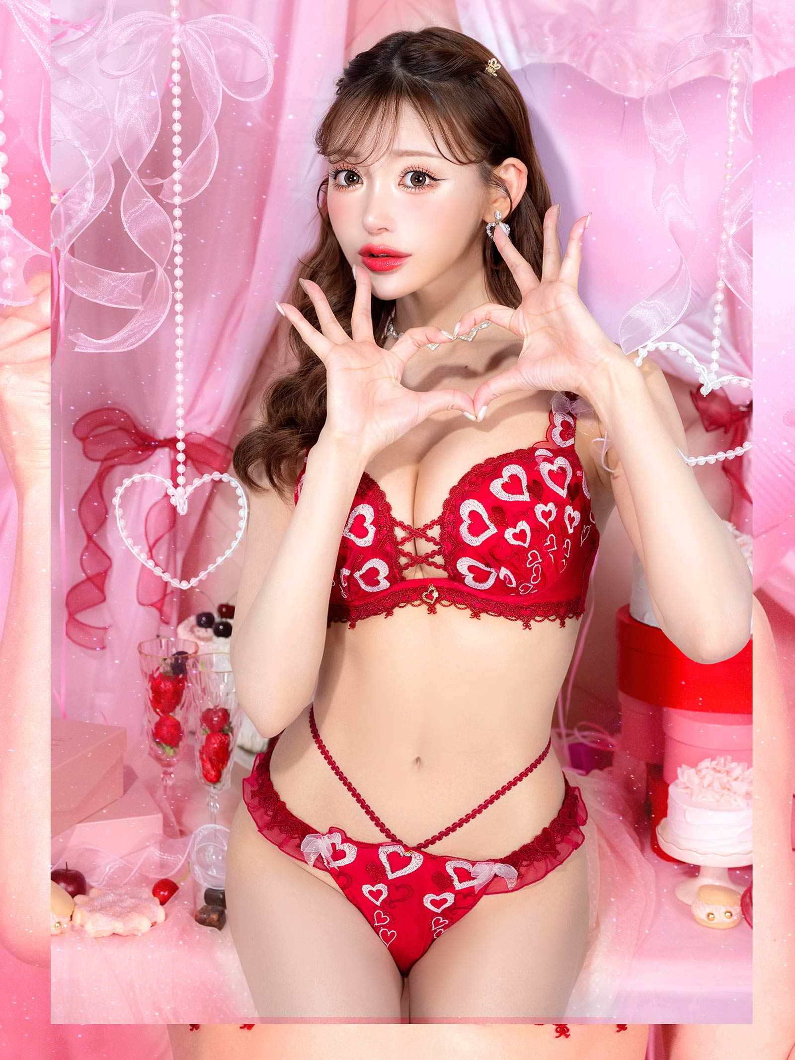 2/3新作!【明日花キララプロデュース/WhipBunny】Melty Twinkle Heart Bra&Shorts/CUTIERED メルティトゥインクルハートブラ&ショーツ/キューティレッド