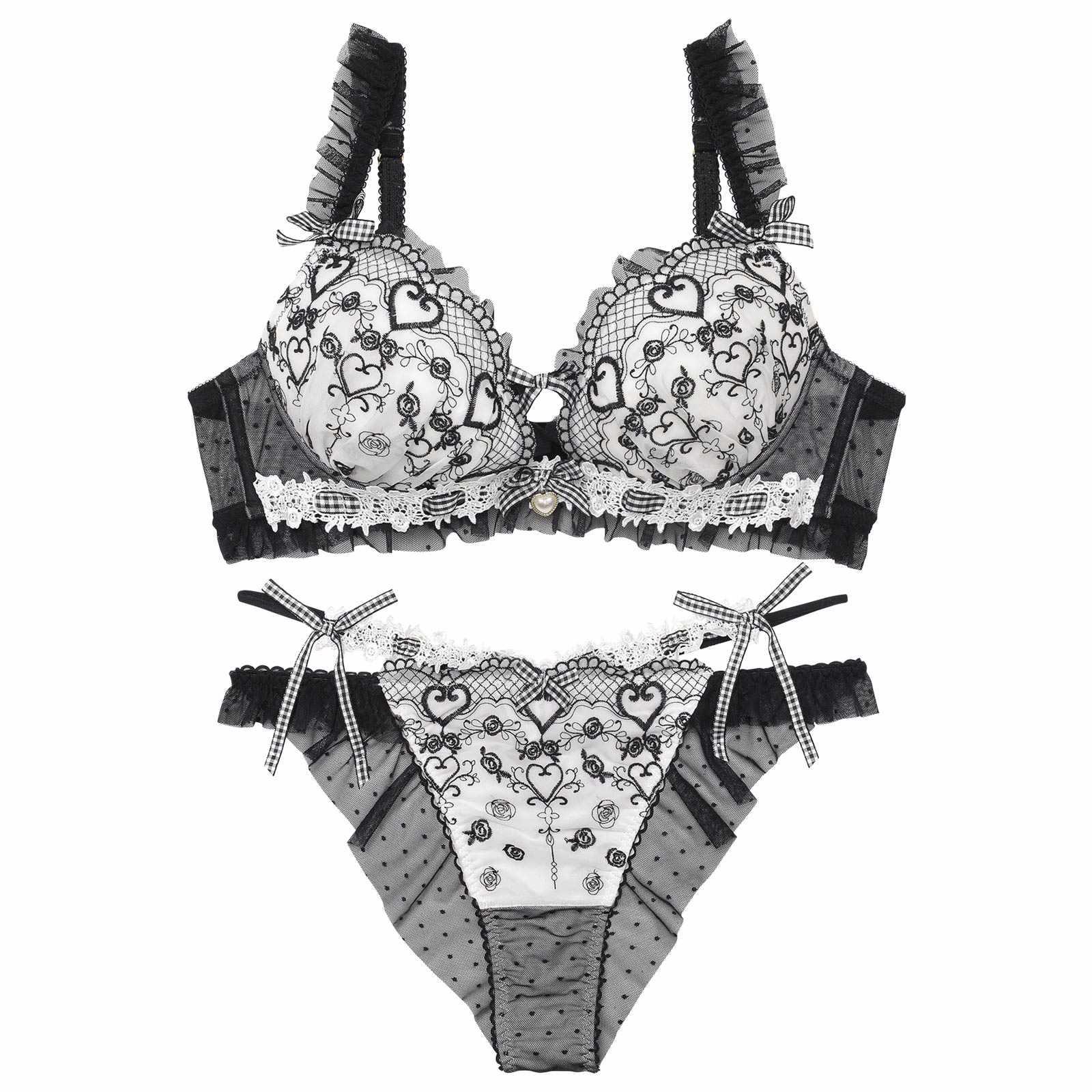 【明日花キララプロデュース/WhipBunny】Romantique Fille Bra&Shorts/ ロマンティックフィーユブラ&ショーツ - 【公式】247Lingerie