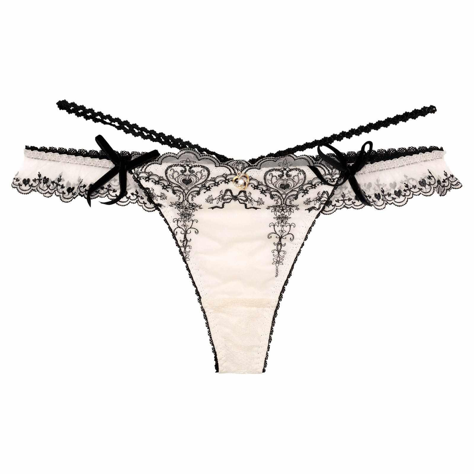 【明日花キララプロデュース/WhipBunny】Antique Ribbon Heart Shorts / アンティークリボンハートショーツ