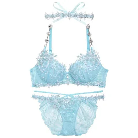 【明日花キララプロデュース/WhipBunny】Aurora Snow Queen Bra&Shorts オーロラスノークイーンブラ&ショーツ - 【公式】247Lingerie