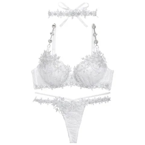 【明日花キララプロデュース/WhipBunny】Aurora Snow Queen Bra&T-back オーロラスノークイーンブラ&Tバック - 【公式】247Lingerie