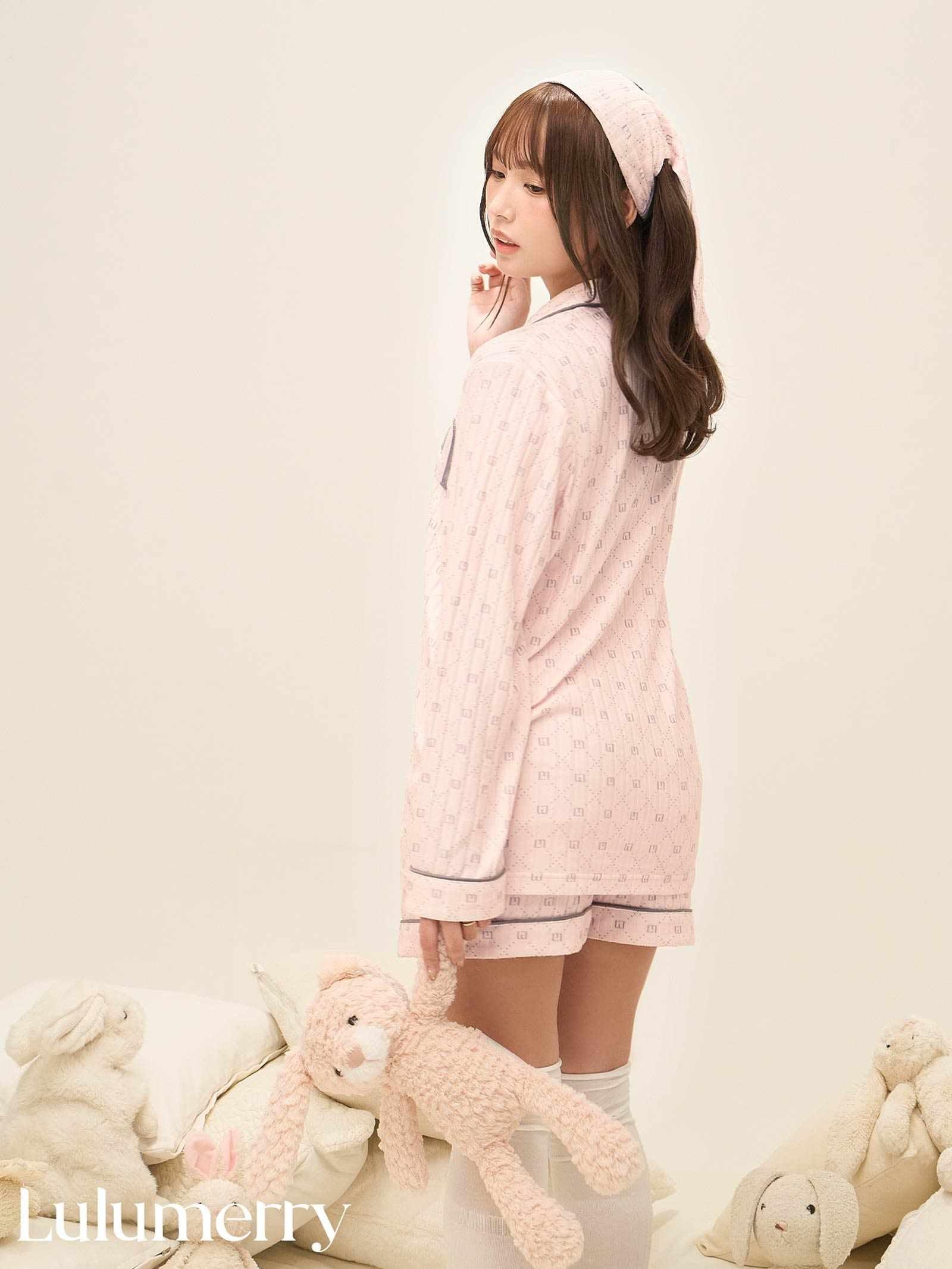 【YouTuber流那プロデュース/Lulumerry】モノグラムラビット ルームウェア レディーストップス&ショートパンツ&ヘアバンドセット / ピンクラビット(PINK)