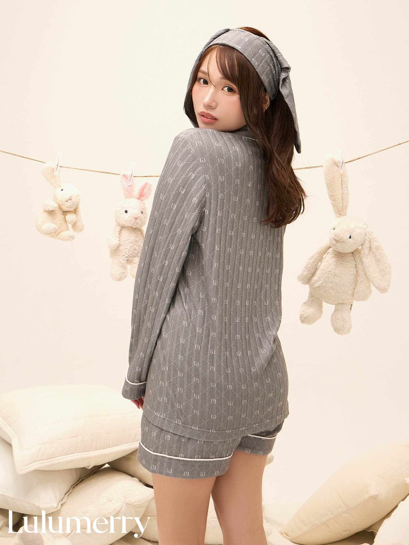【YouTuber流那プロデュース/Lulumerry】モノグラムラビット ルームウェア レディーストップス&ショートパンツ&ヘアバンドセット /グレーラビット(GRAY)