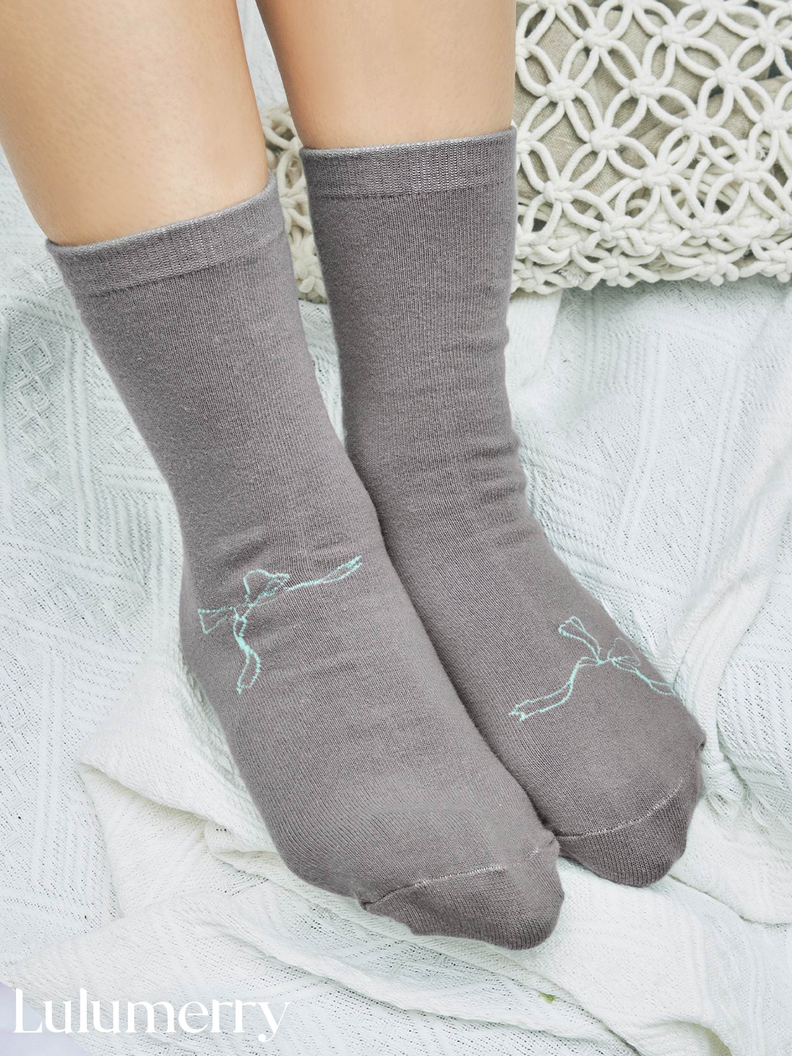 【YouTuber流那プロデュース/Lulumerry】リボン&バックロゴソックス