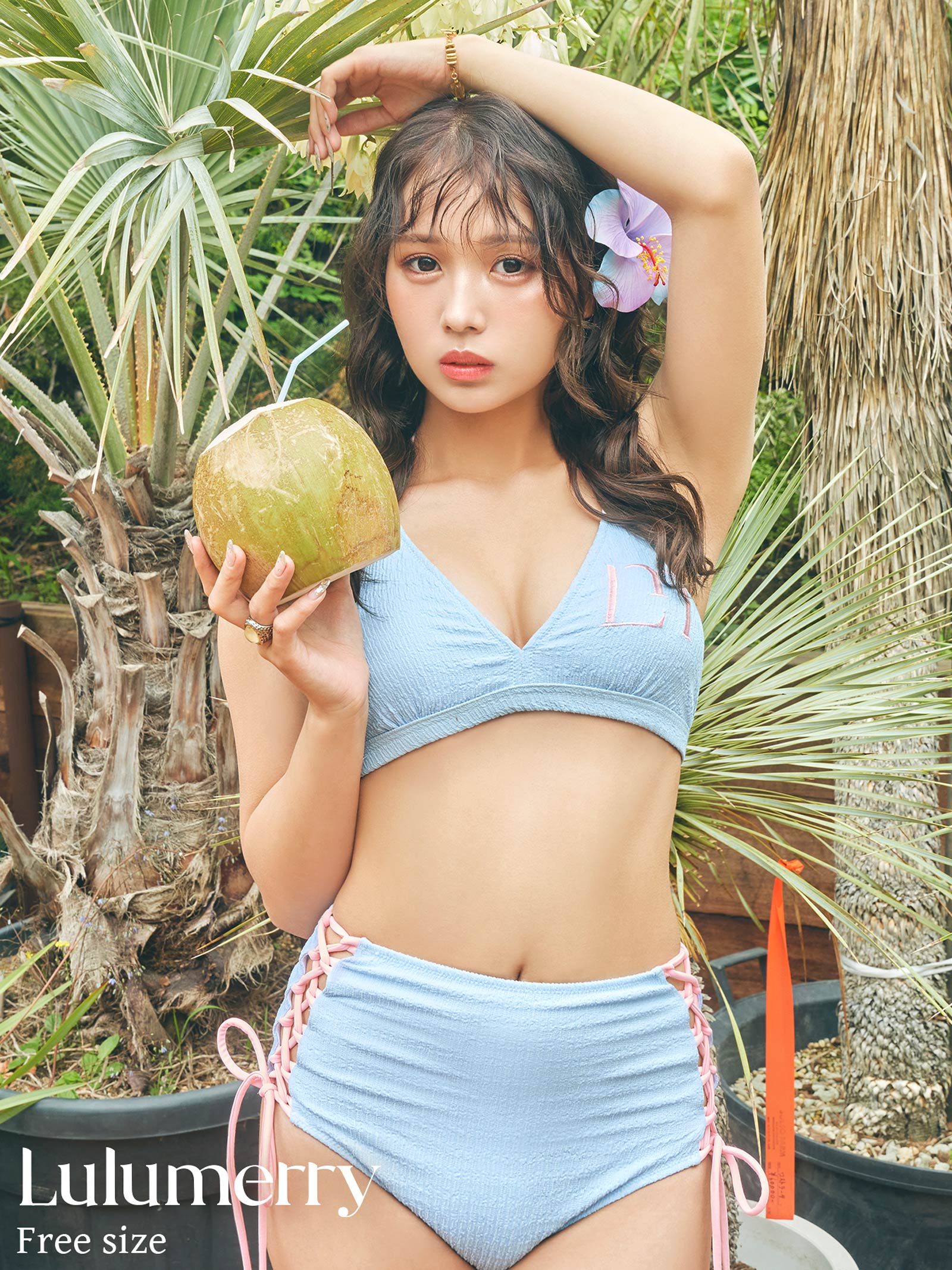 【YouTuber琉那プロデュース/Lulumerry】 モノグラムバイカラーホルタービキニ/水着/ブルー