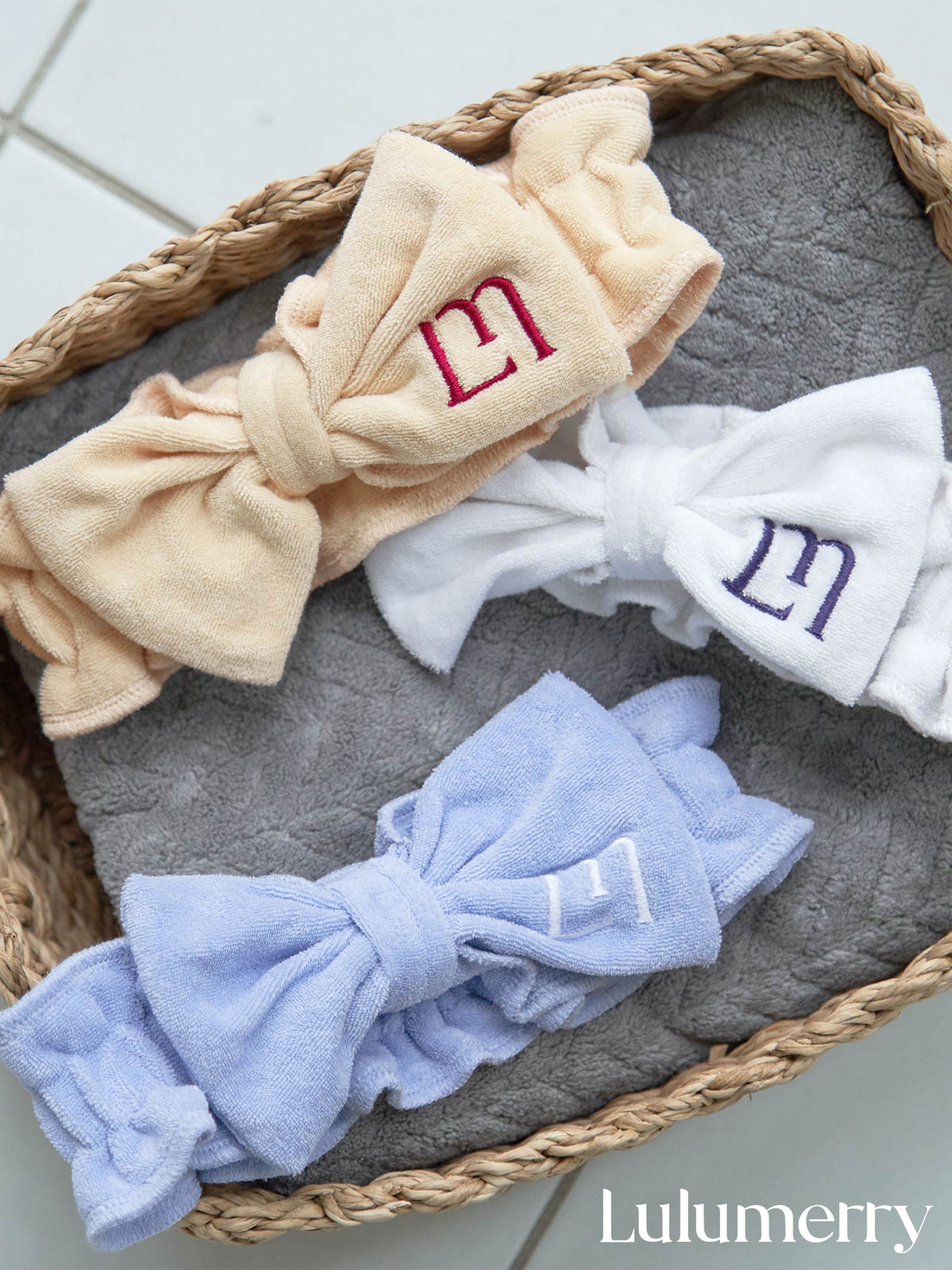 【YouTuber流那プロデュース/Lulumerry】モノグラム刺繍入りリボンヘアバンド