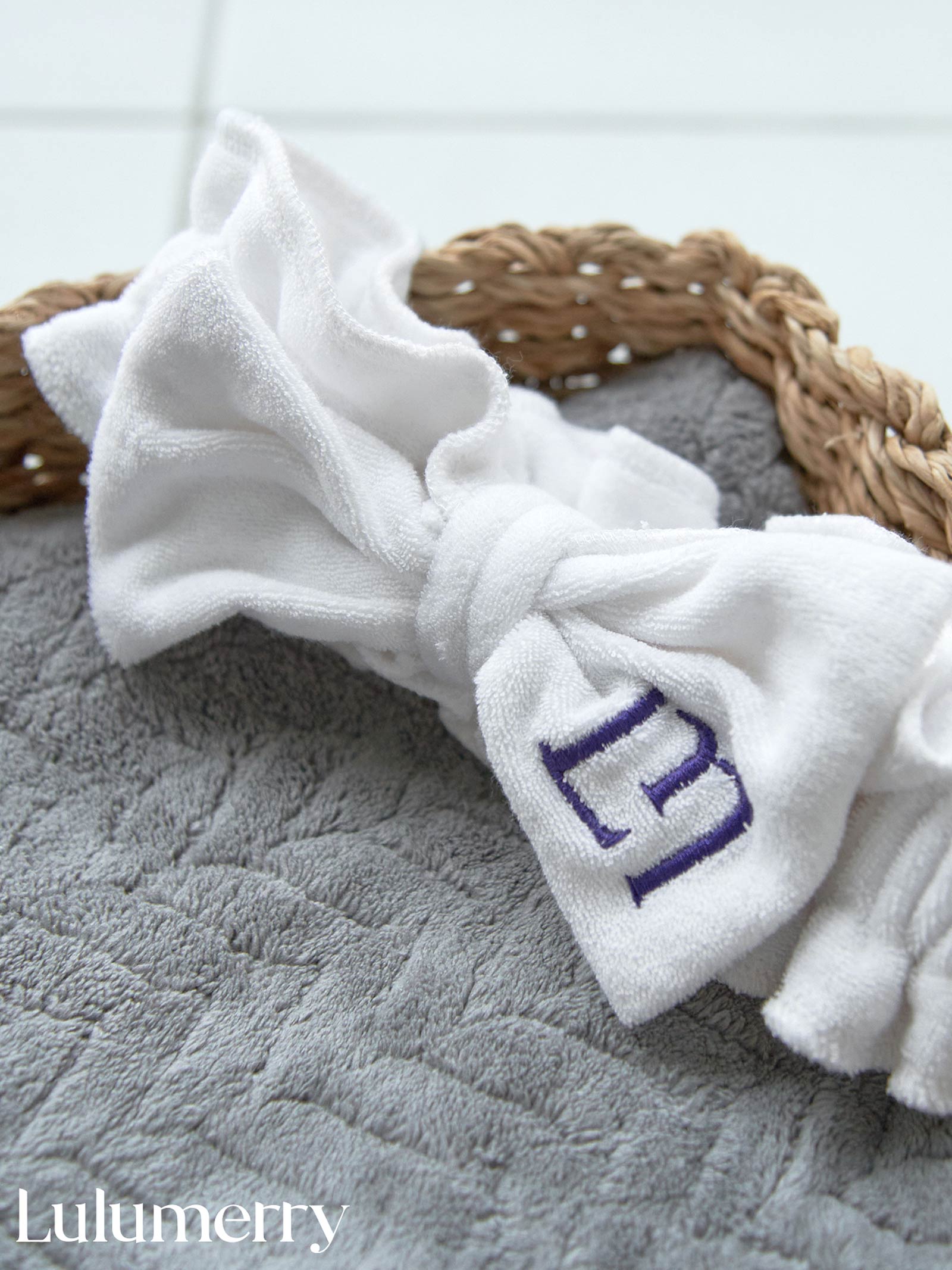 【YouTuber流那プロデュース/Lulumerry】モノグラム刺繍入りリボンヘアバンド