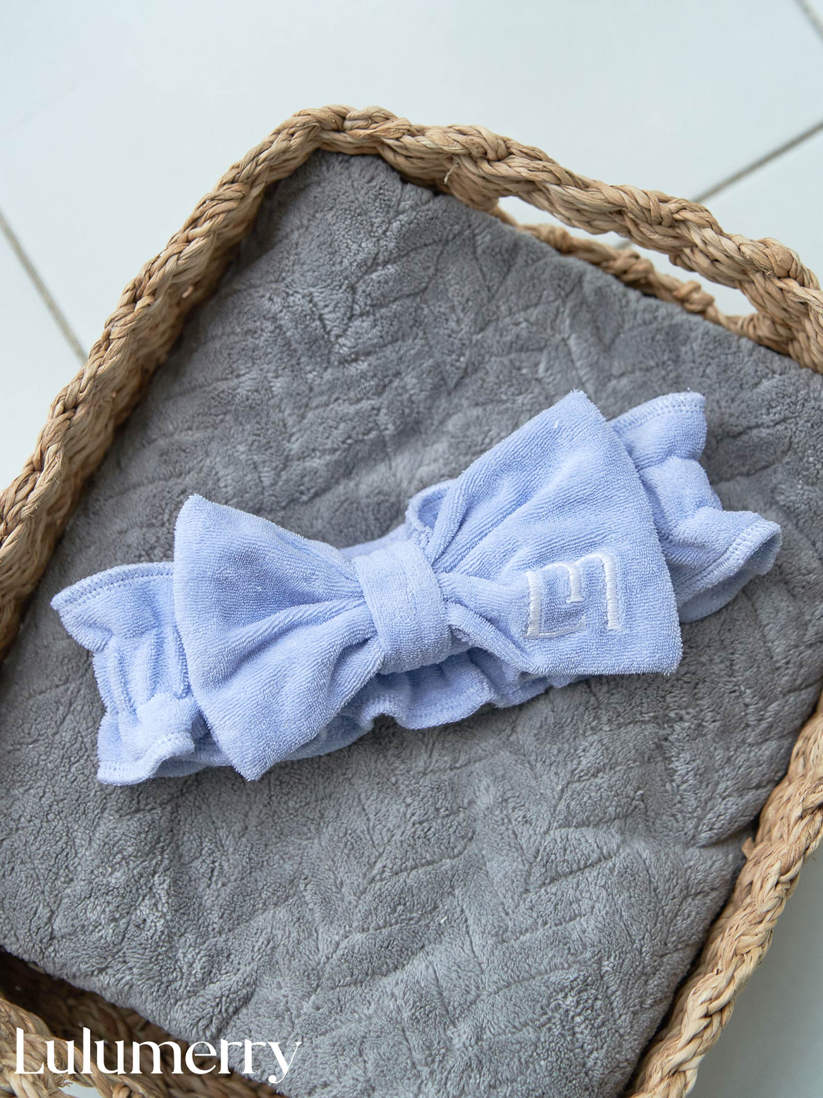 【YouTuber流那プロデュース/Lulumerry】モノグラム刺繍入りリボンヘアバンド