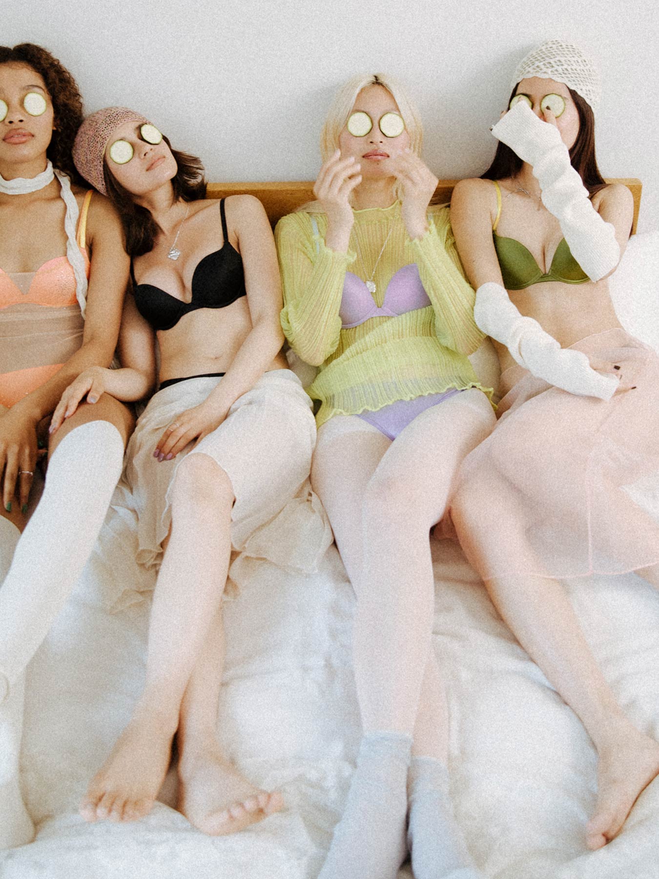 【Alisa Uenoプロデュース/awgu】LUXURY Series ブラジャー/KHAKI - 【公式】247Lingerie