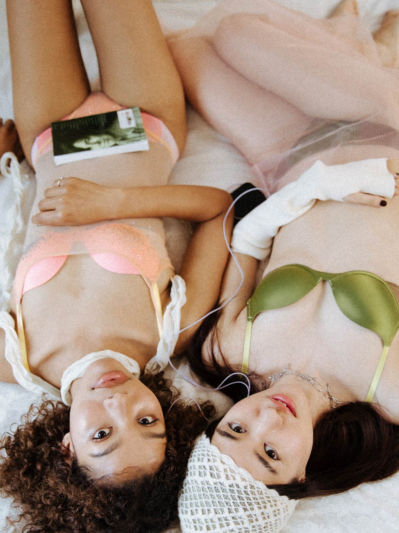 【Alisa Uenoプロデュース/awgu】LUXURY Series Tバック - 【公式】247Lingerie