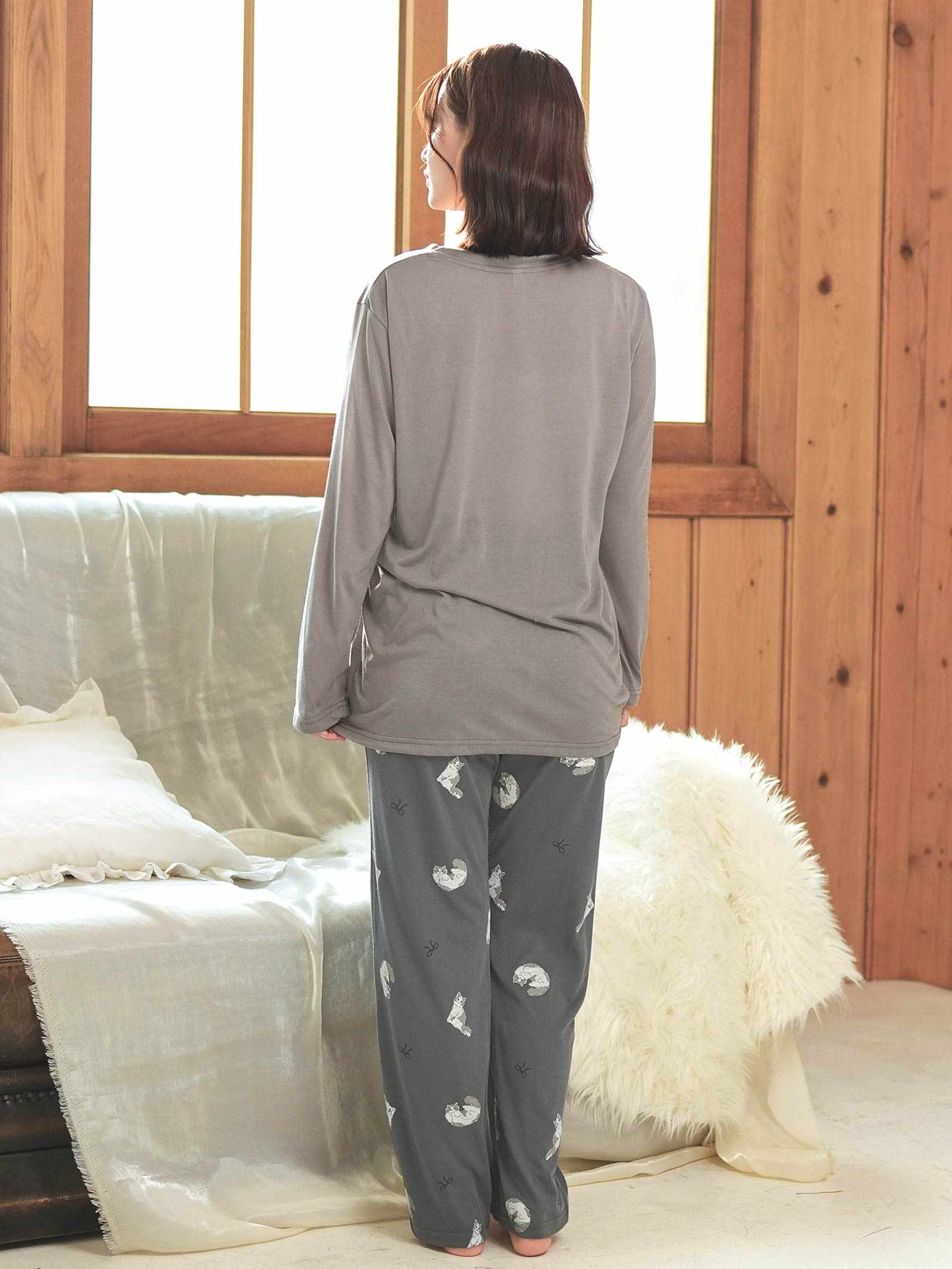 9/3新作!チャーミングキャットトップス&ロングパンツルームウェア