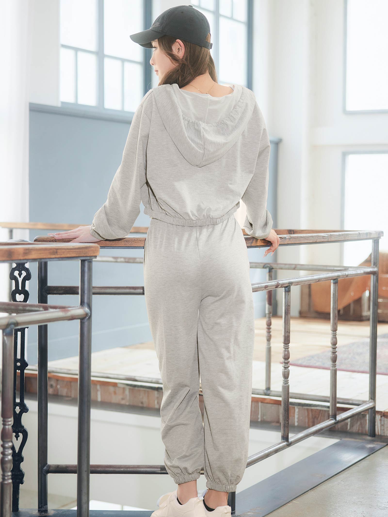 4/4新作!スウェットパーカー&キャミソール&ロングパンツルームウェア