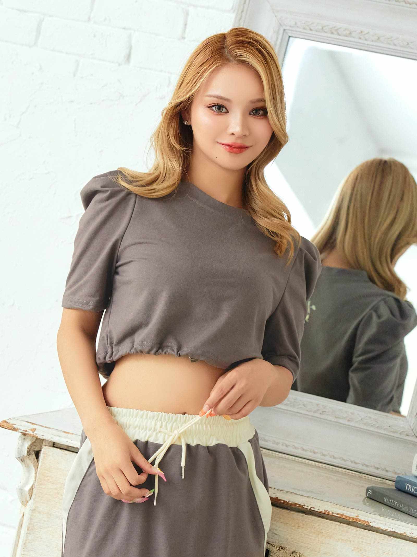 6/2新作!バイカラークロップドトップス&ロングスカートセットアップ