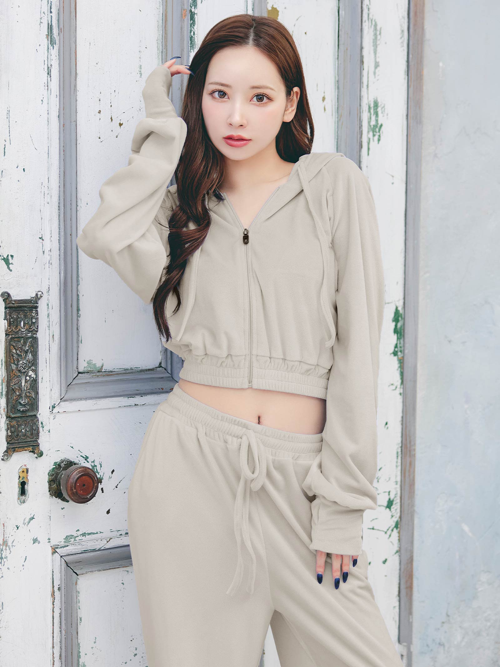 12/13再販!ベロアクロップドパーカー&ロングパンツルームウェア