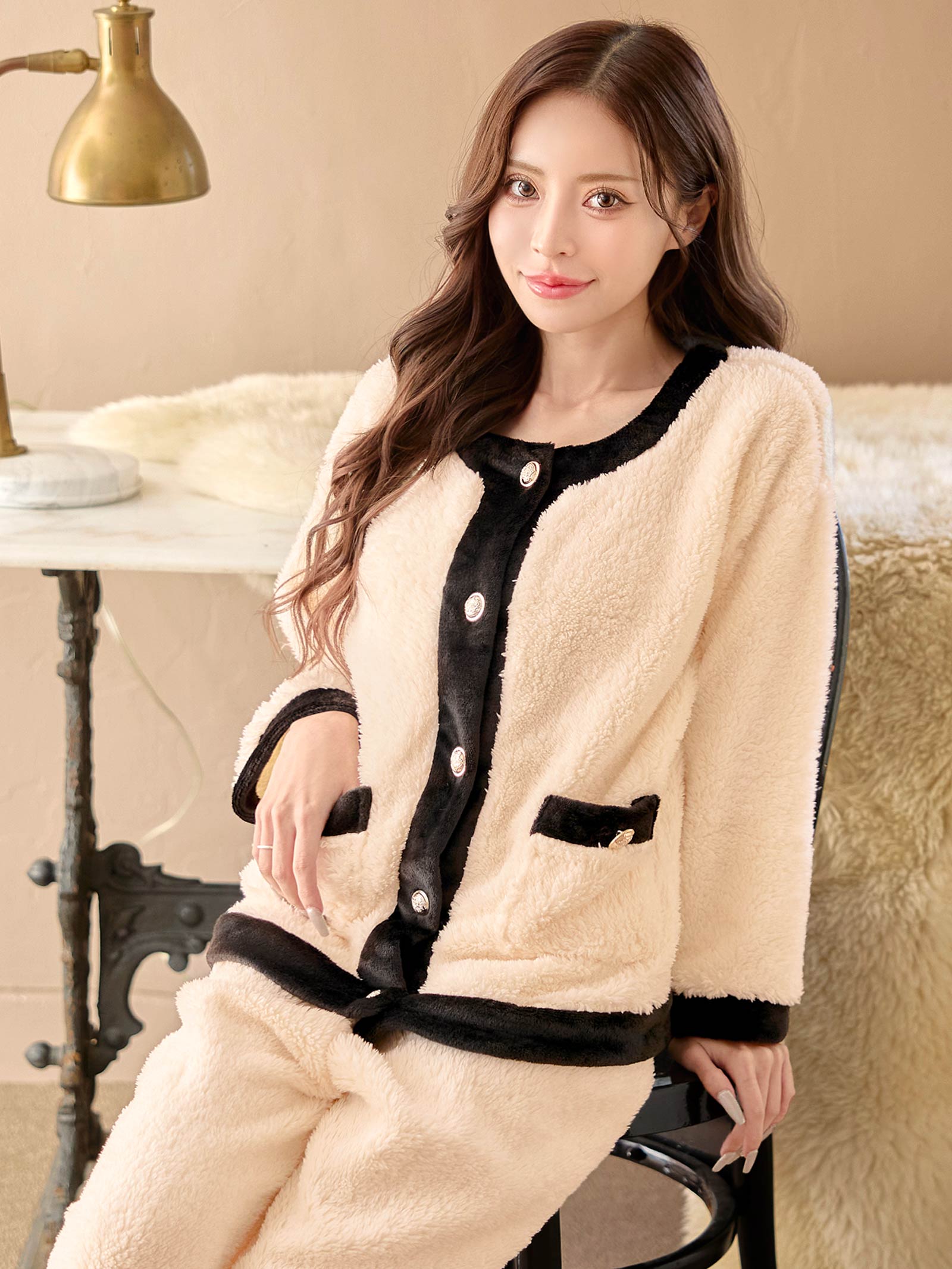 12/3新作!バイカラーパイピングもこもこトップス&ロングパンツルームウェア