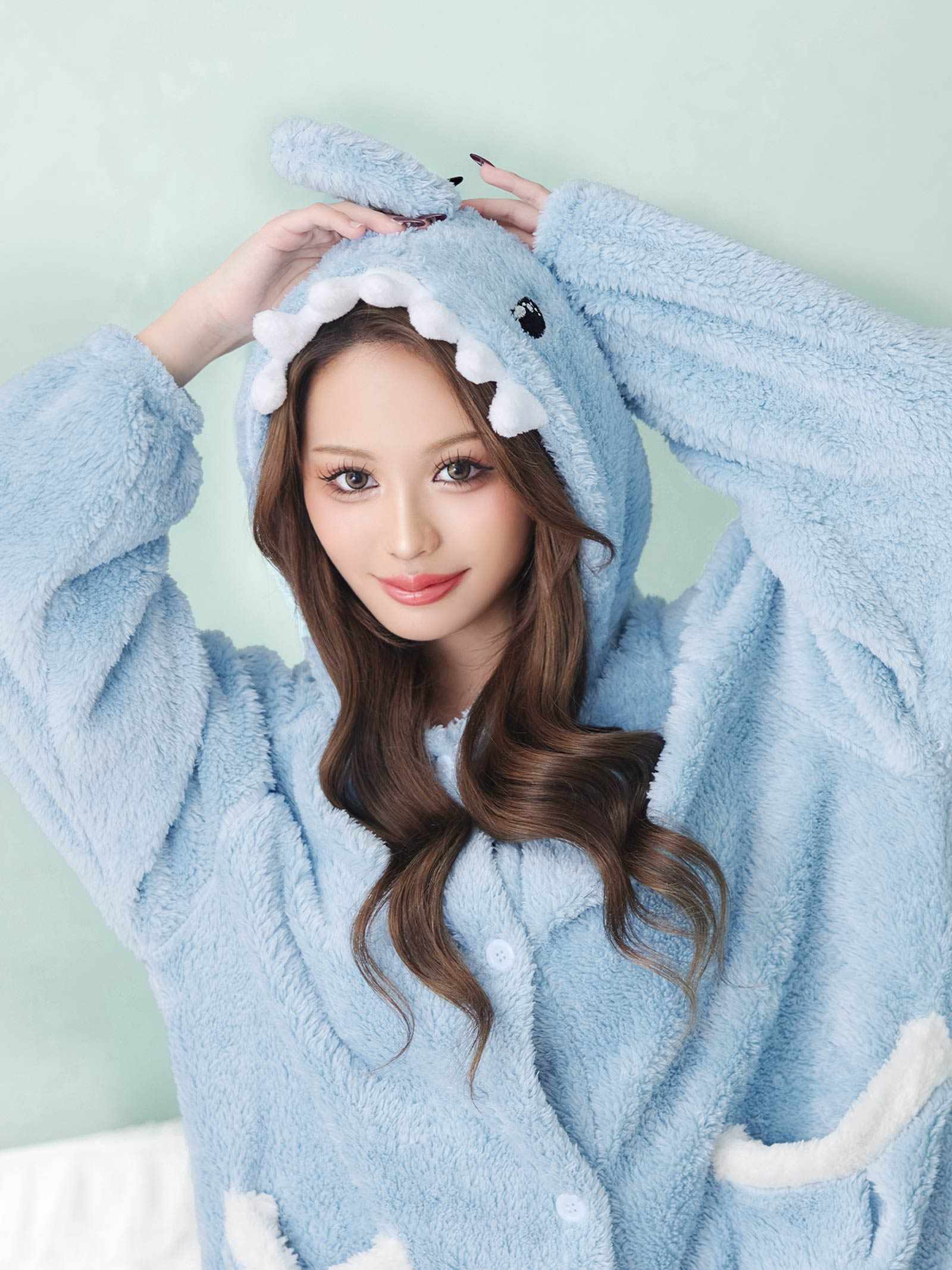 12/24新作!もこもこフードシャークルームウェア