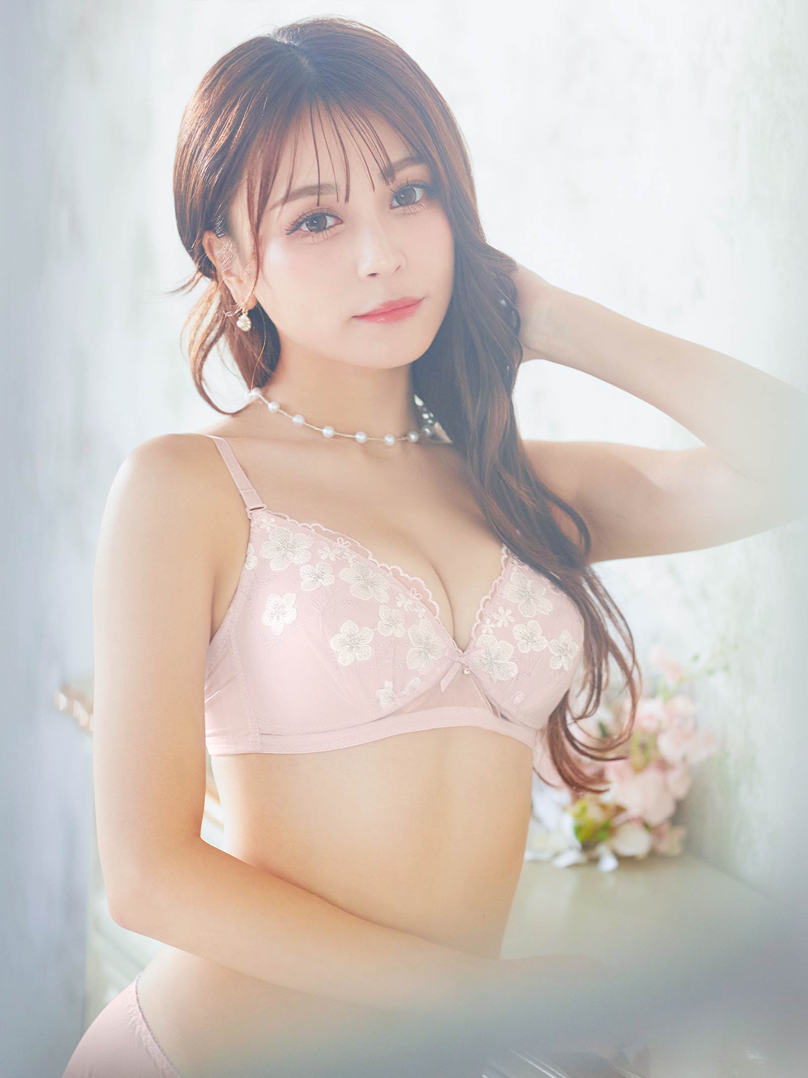 ピュアフルールエンブロイダリーブラジャー&フルバックショーツ