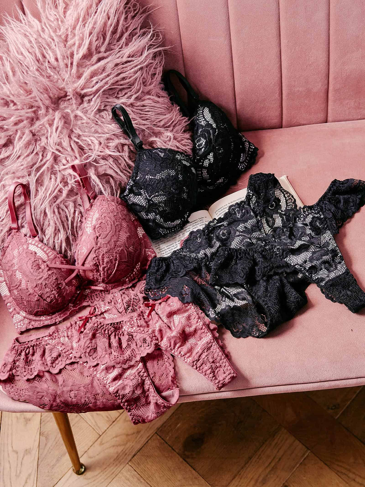 2/18再販!シャルマンシアーローズ育乳脇高ブラジャー&バック透けフルバックショーツ - 【公式】247Lingerie