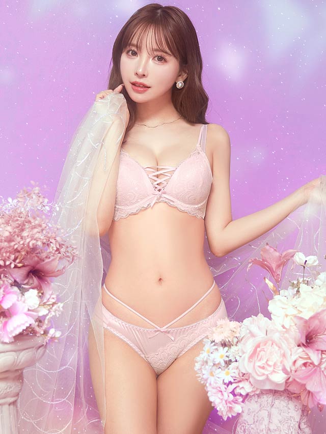 11/26再販!【三上悠亜着用】ブリリアントレーシィライン育乳脇高ブラジャー&Tバックショーツ