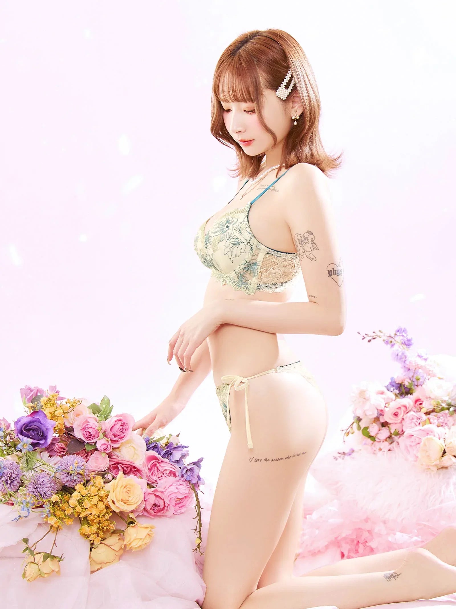 4/14再販!フェアリーアネモネブルーム育乳脇高ブラジャー&サイド紐バック透けTバックショーツ