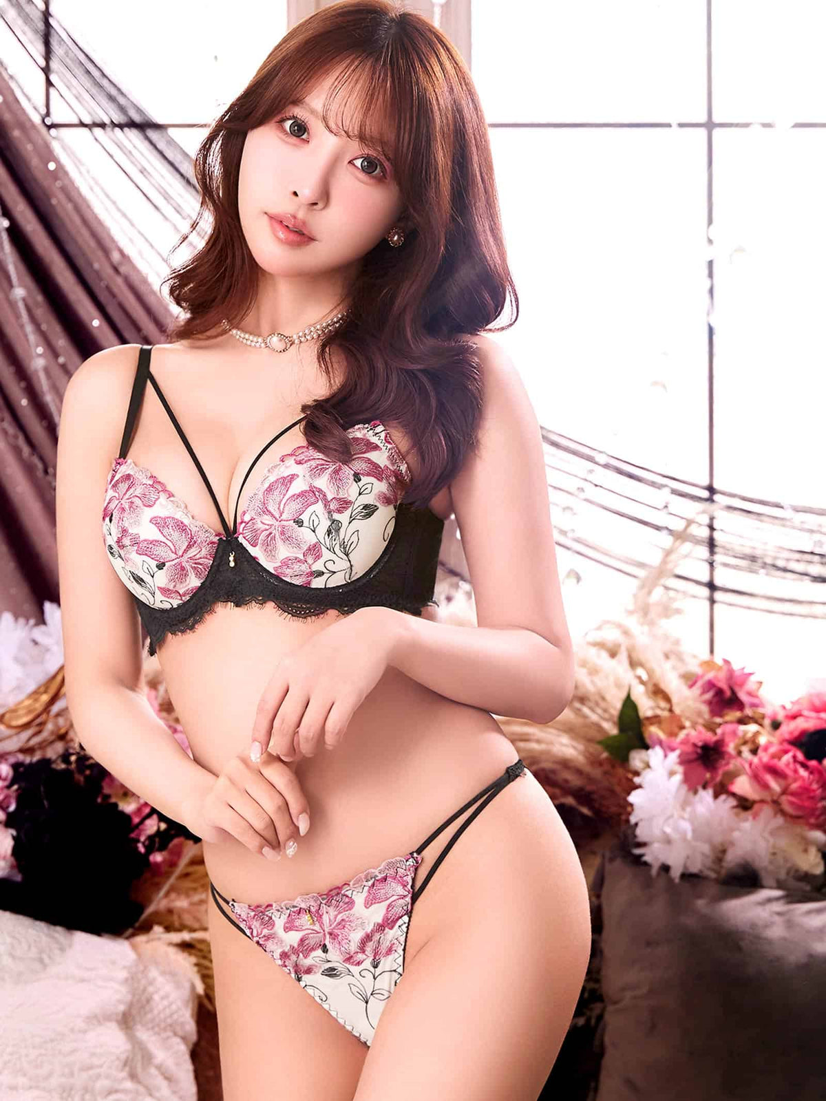 9/12新作!【三上悠亜着用】【3点セット】【GHIサイズ】ゴージャスリリーコード育乳脇高ブラジャー&バック透けフルバック&Tバックショーツ