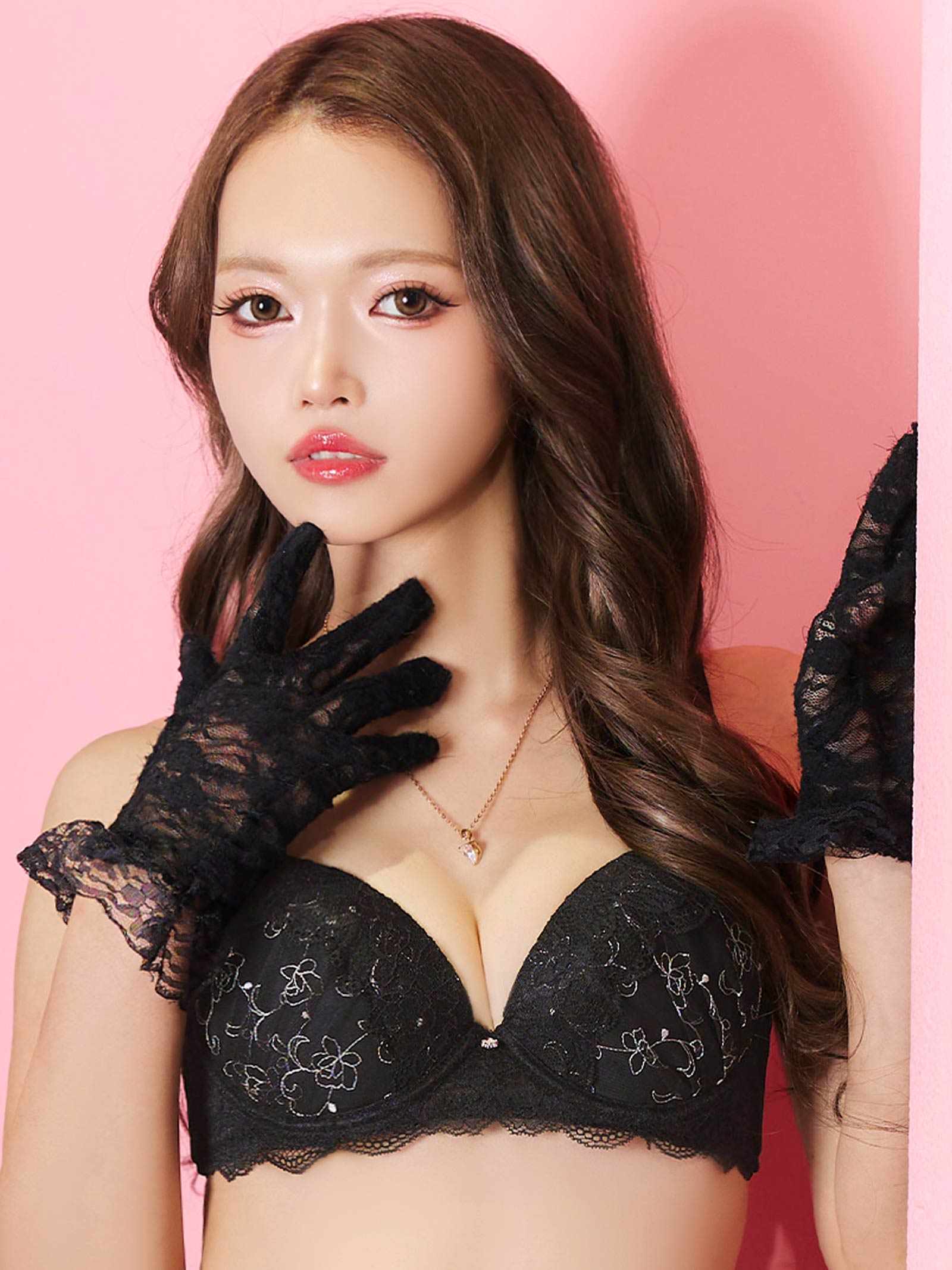 7/11新作!プチフラワーチャームブラジャー&フルバックショーツ