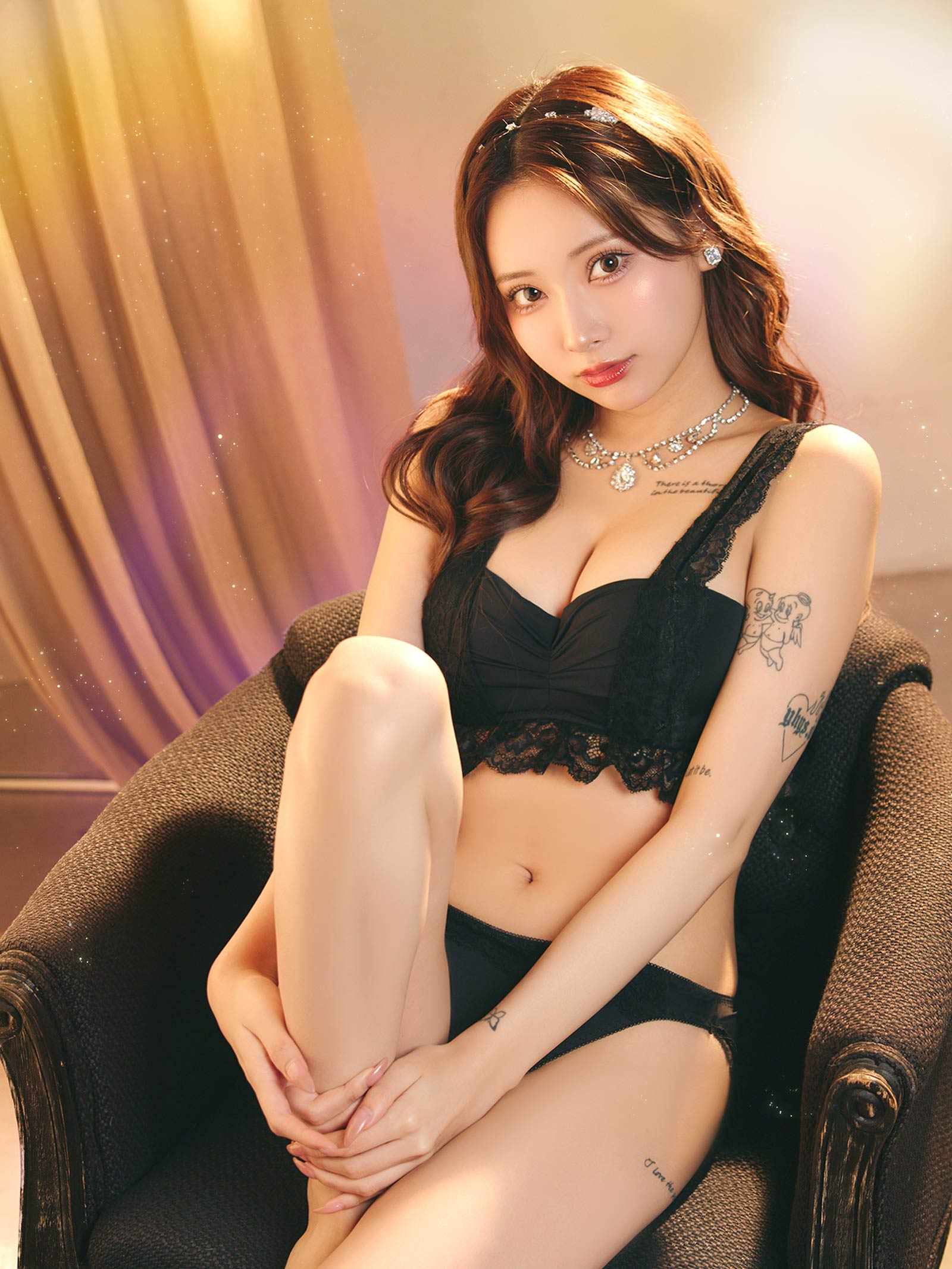 7/9新作!フリルレーシィギャザーブラジャー&フルバックショーツ