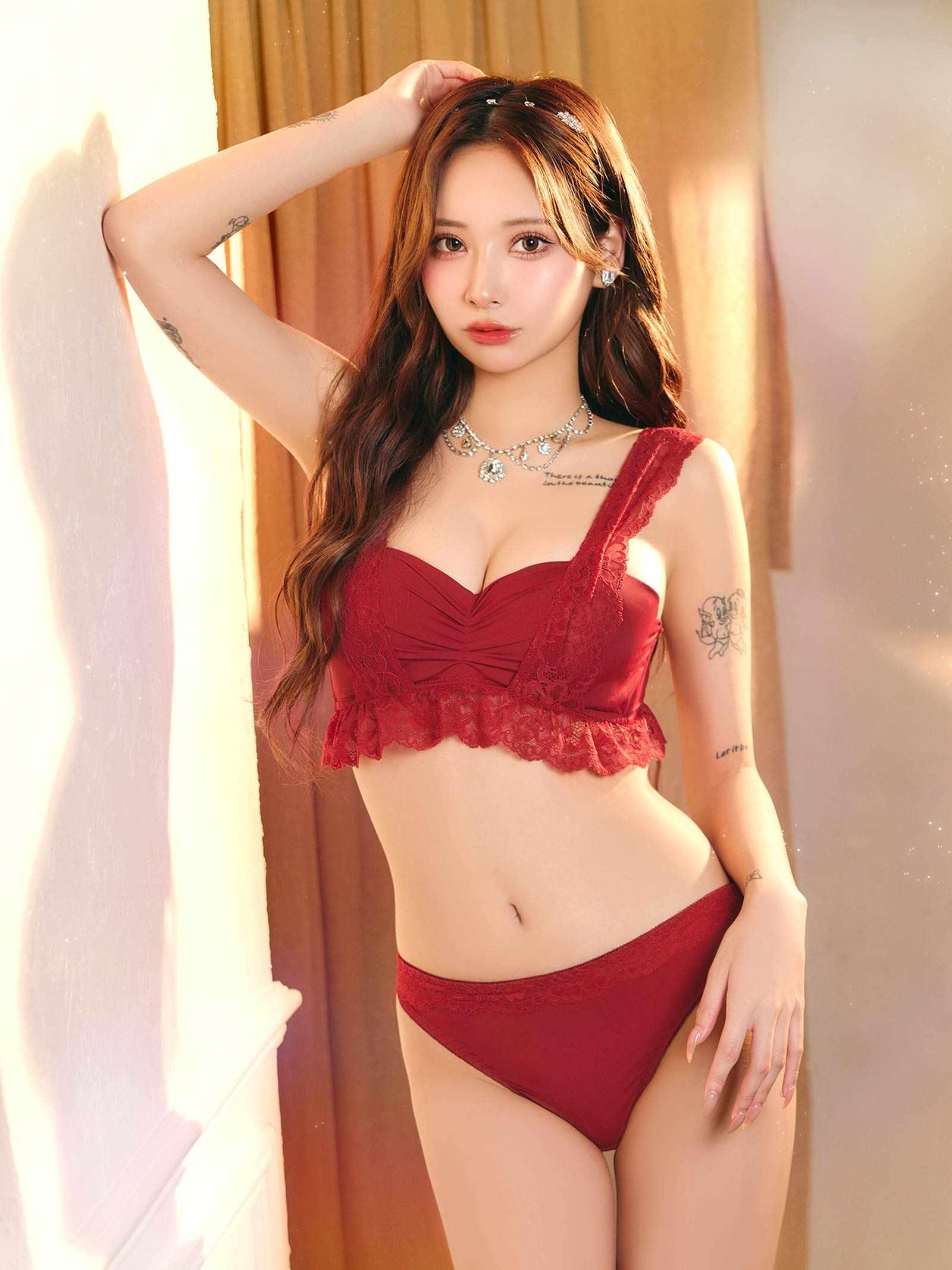 7/9新作!フリルレーシィギャザーブラジャー&フルバックショーツ