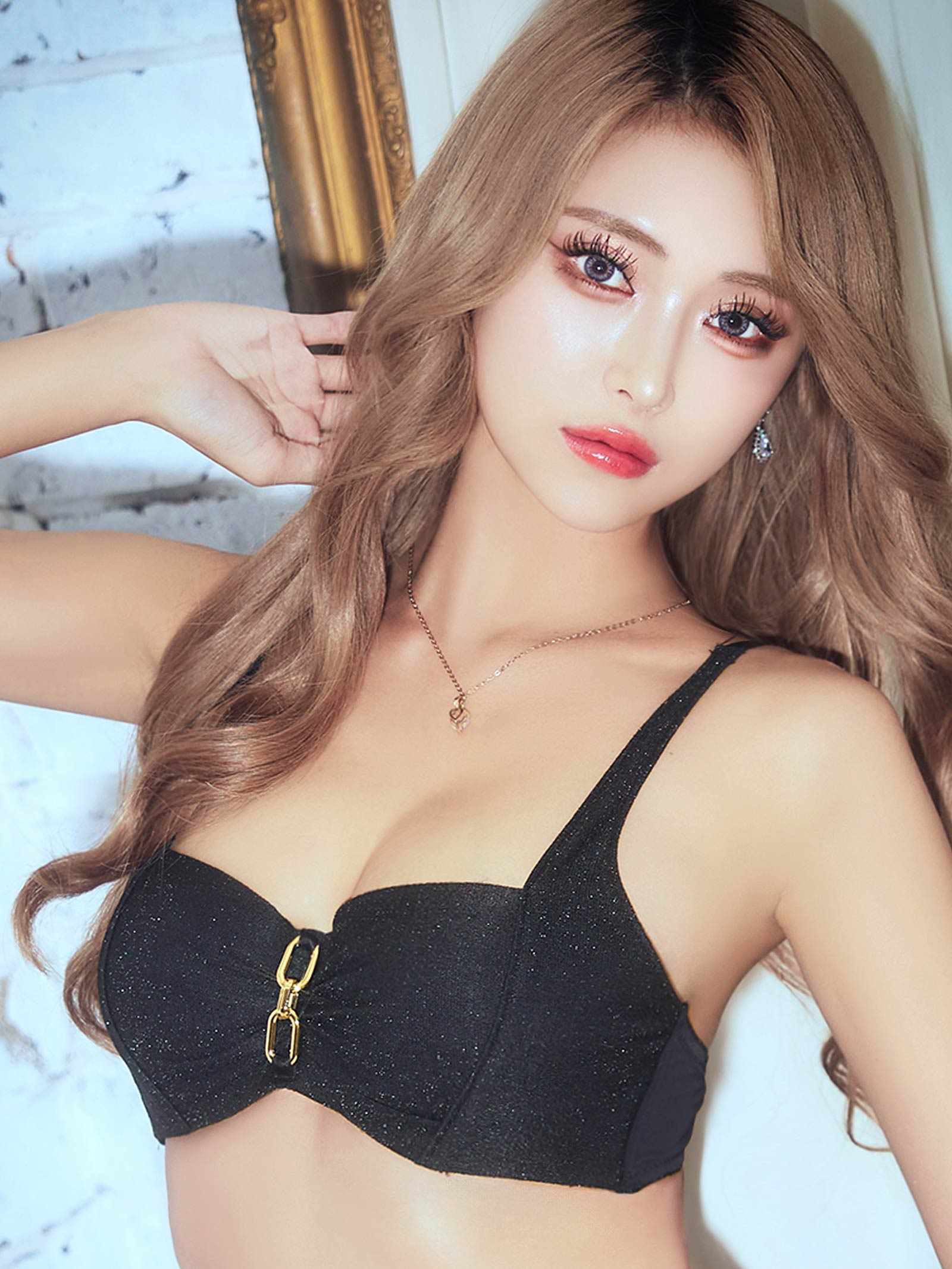 12/17新作!【EFサイズ】シャイニーエレガントチェーンブラジャー&フルバックショーツ