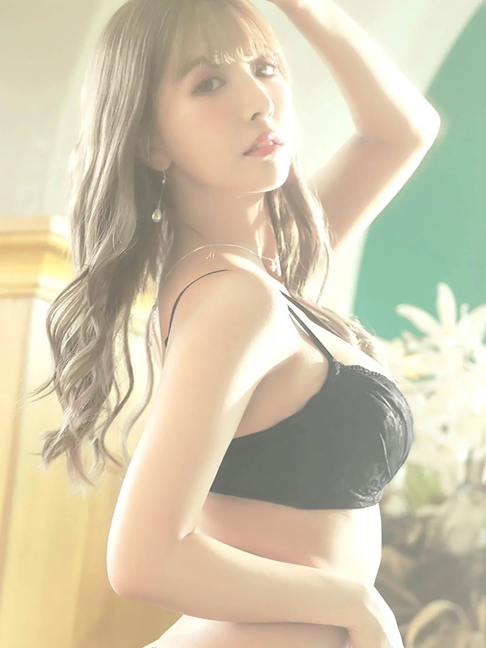 6/19再販!【三上悠亜着用】モノトーンレオパード柄ストラッピーブラジャー&Tバックショーツ