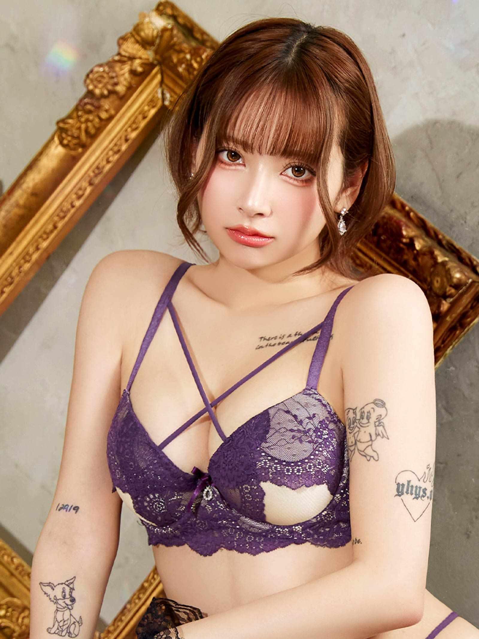 10/8新作!【EFサイズ】クロスカットアウトレーシィブラジャー&バック透けTバックショーツ