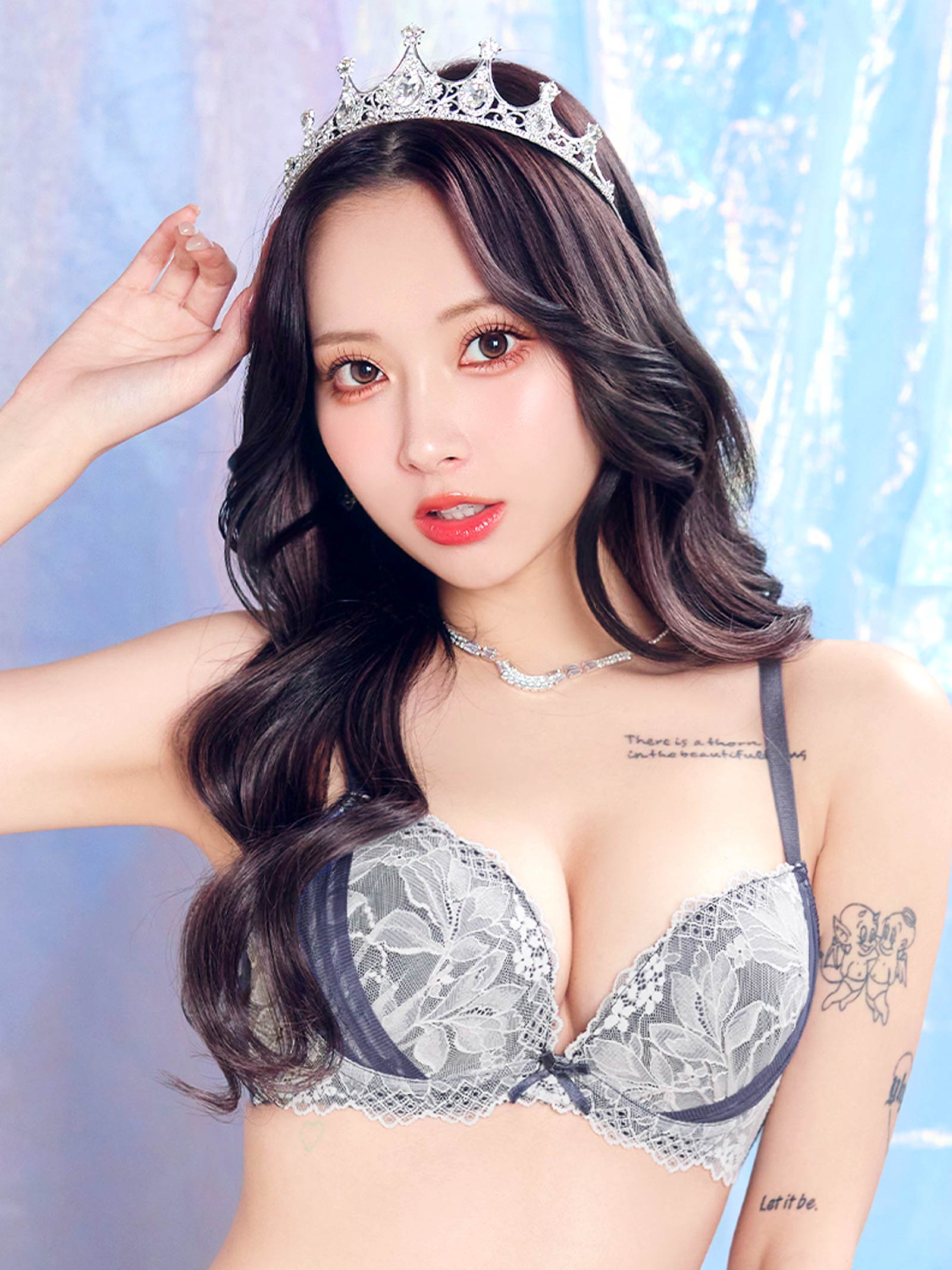 1/5新作!ボタニカルレースチュールブラジャー&Tバックショーツ