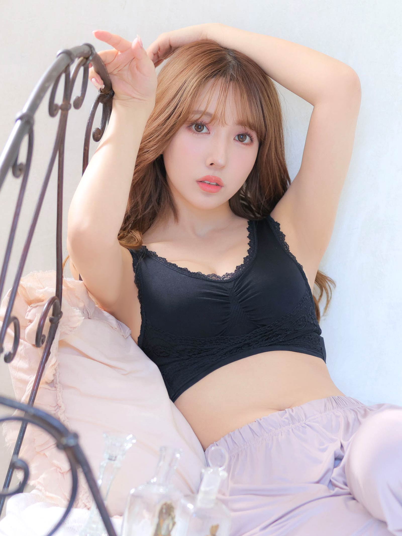 11/8再販!クロスストラップベルト付きナイトブラジャー単品