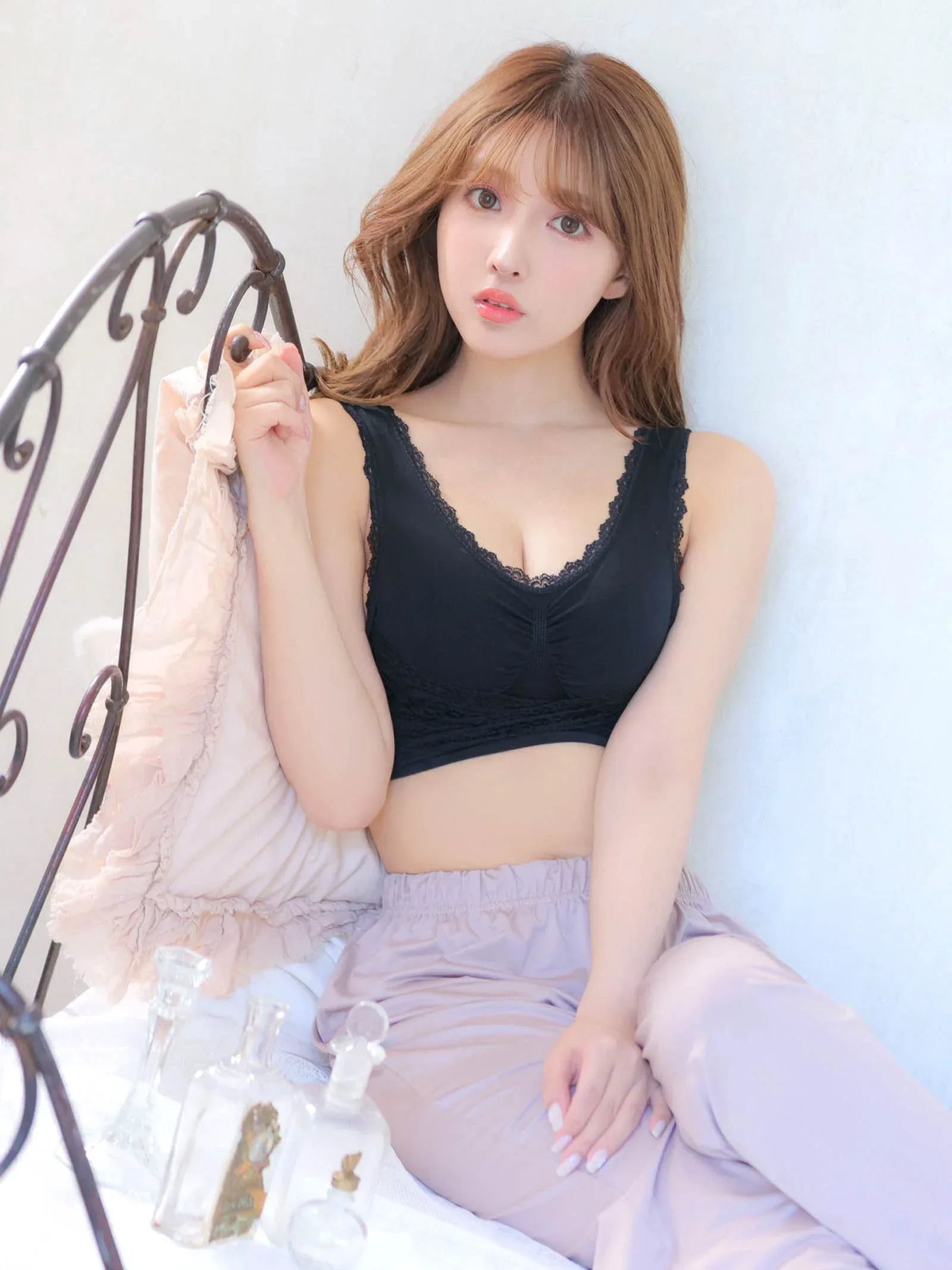 1/15再販!クロスストラップベルト付きナイトブラジャー単品 - 【公式】247Lingerie