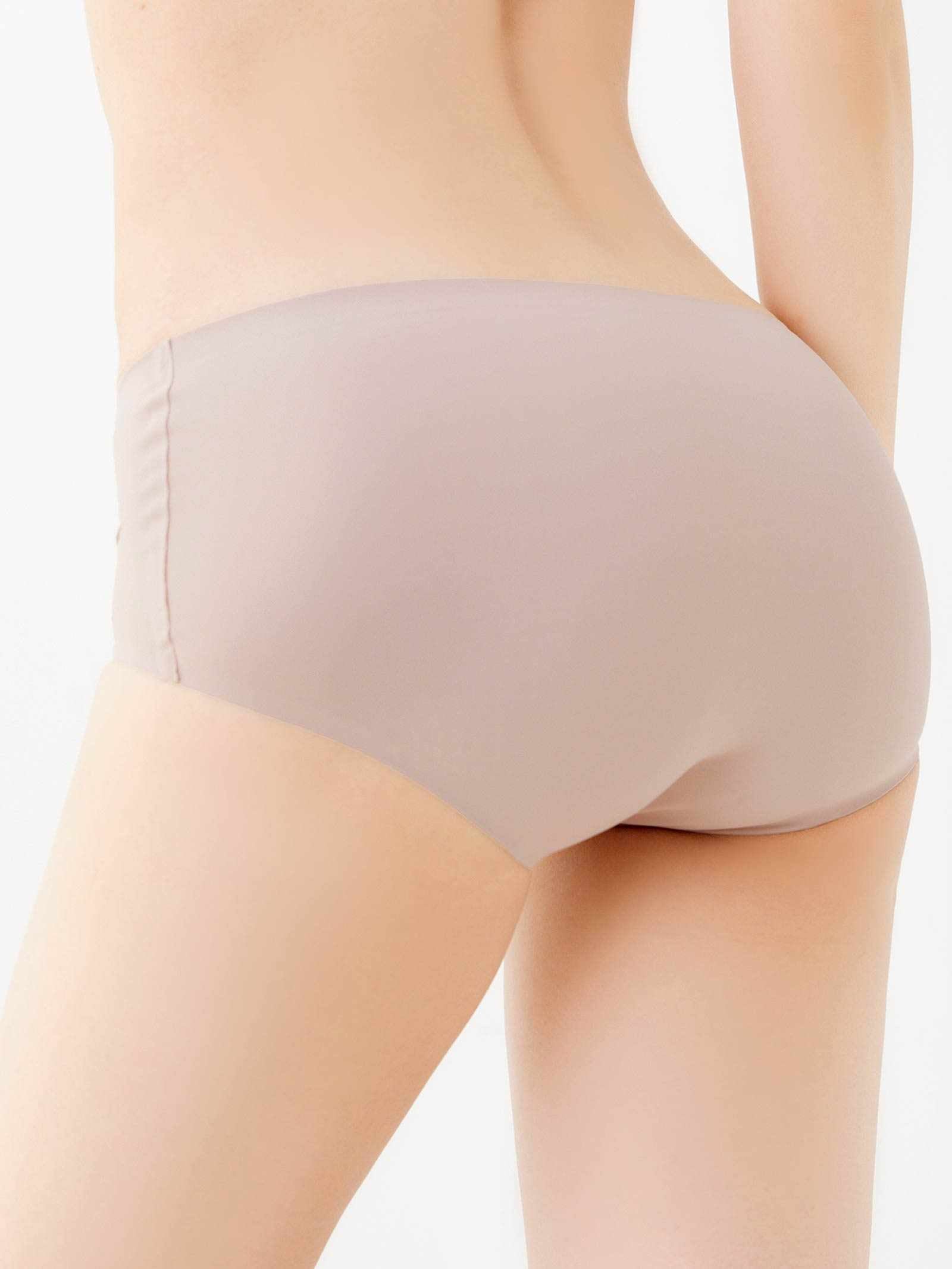 9/8新作!無縫製シームレスフルバックショーツ単品