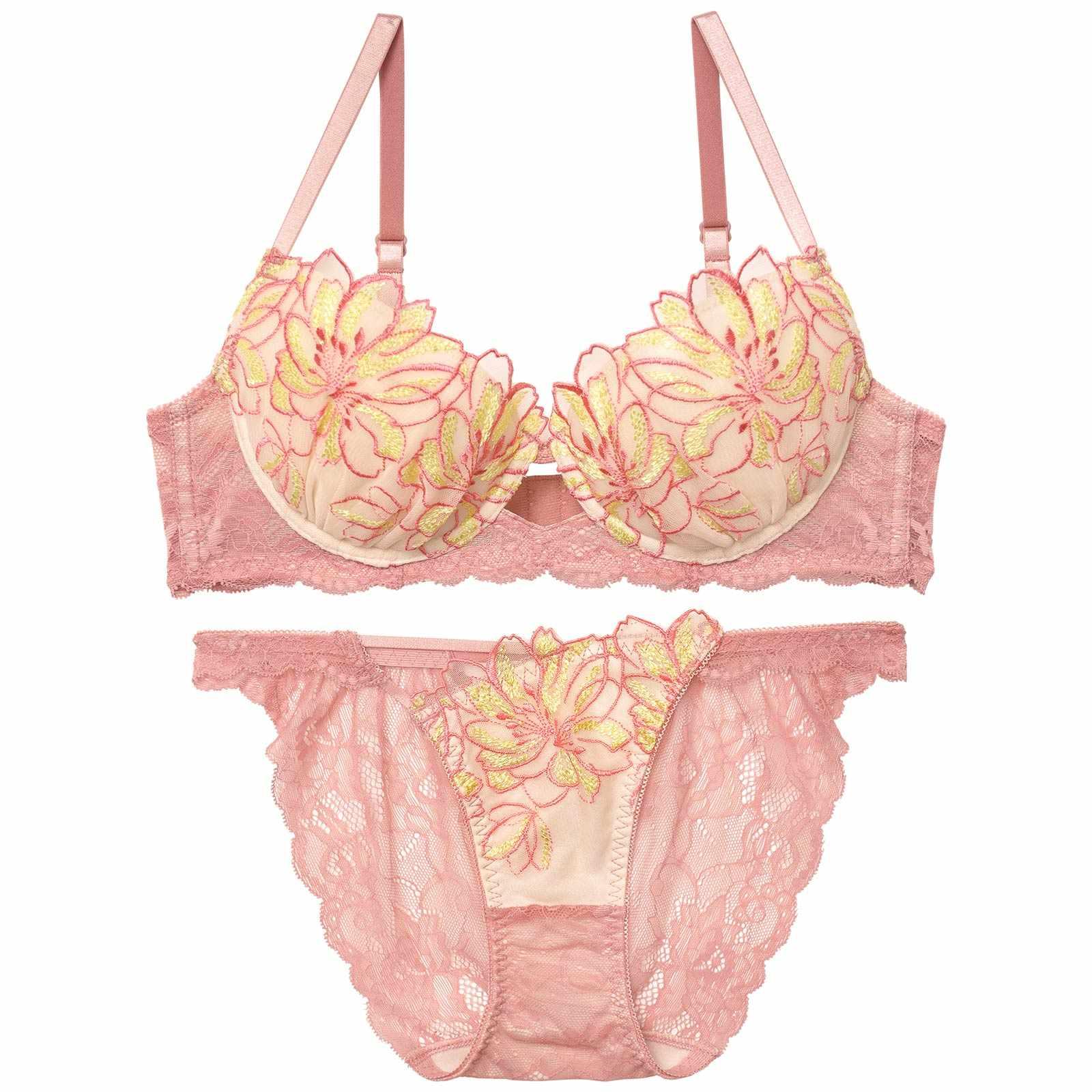 【永尾まりや着用】【Reinest】シャルマンフレッシュフラワーブラジャー&バック透けフルバックショーツ - 【公式】247Lingerie