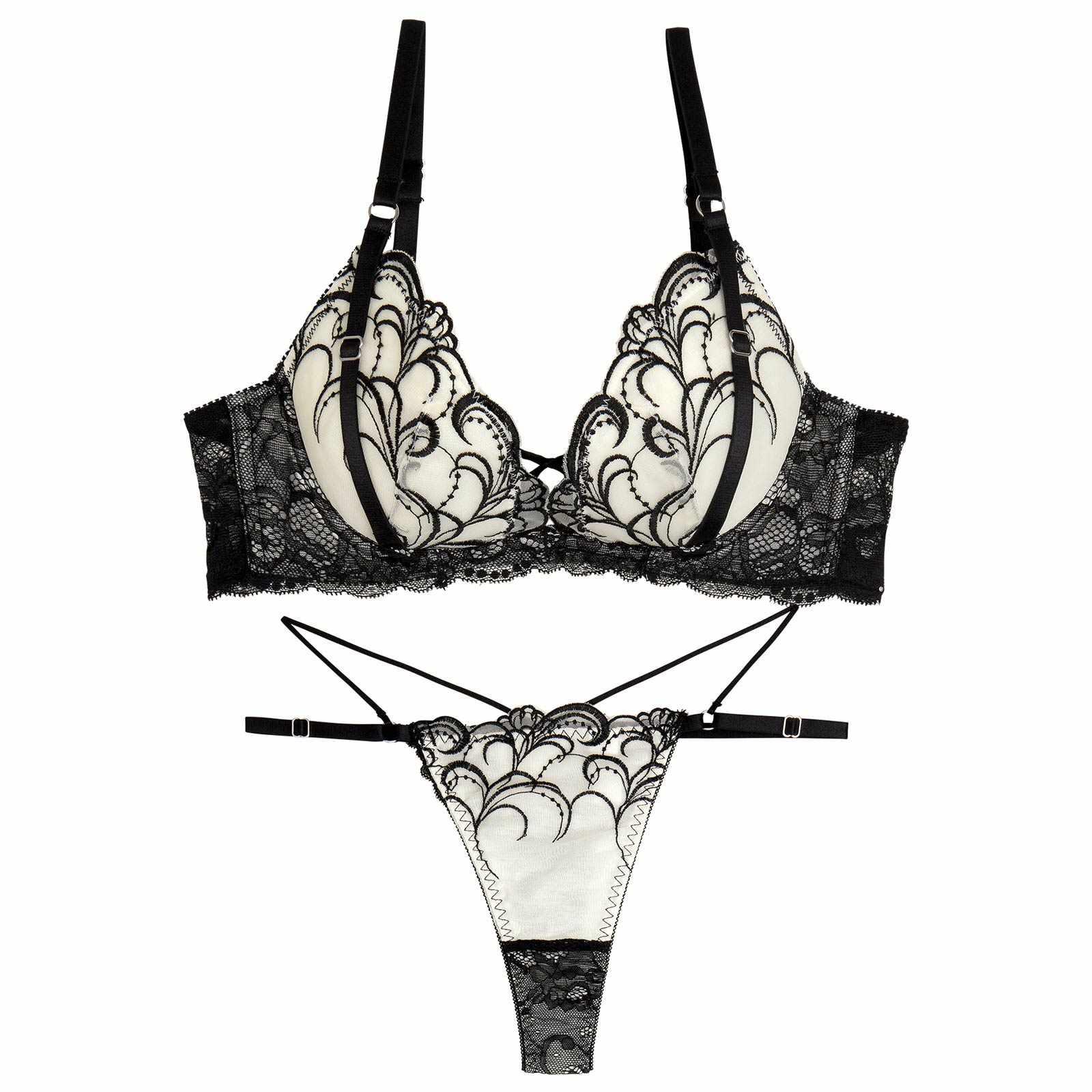 【永尾まりや着用】【Reinest】ストリングアイビーエンブロイダリーブラジャー&バック透けTバックショーツ