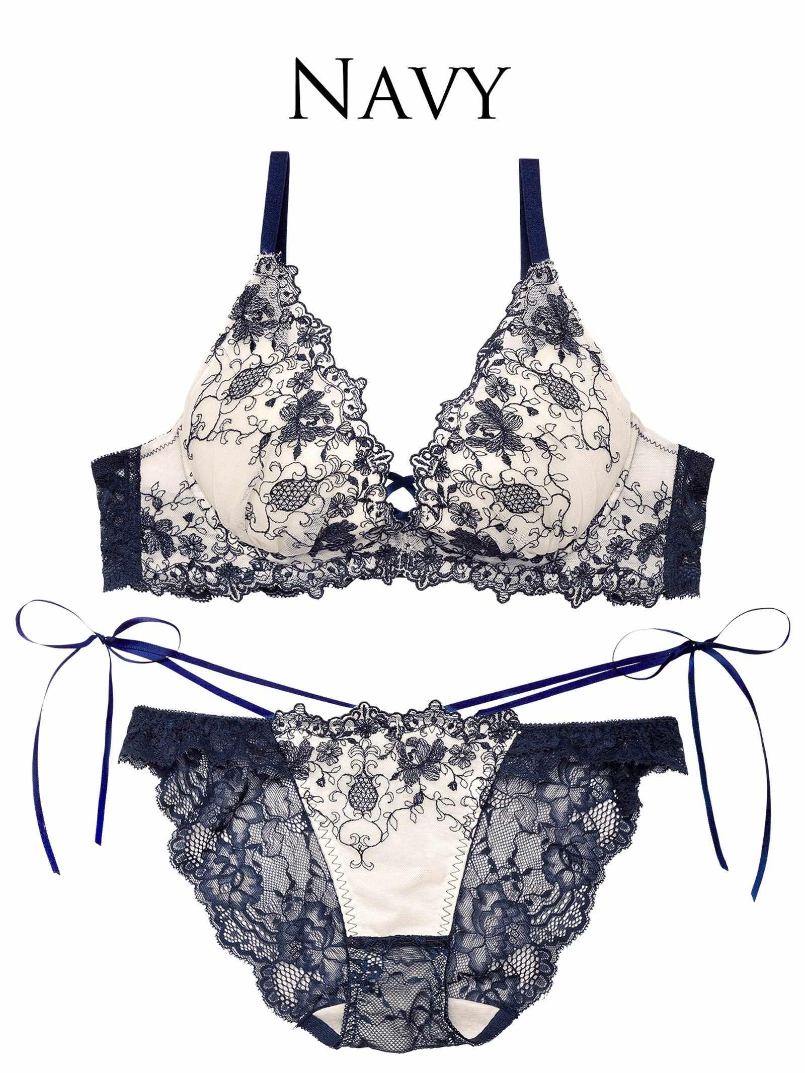 2/5再販!【永尾まりや着用】【Reinest】アンティークアイビーストリングブラジャー&バック透けフルバックショーツ - 【公式】247Lingerie