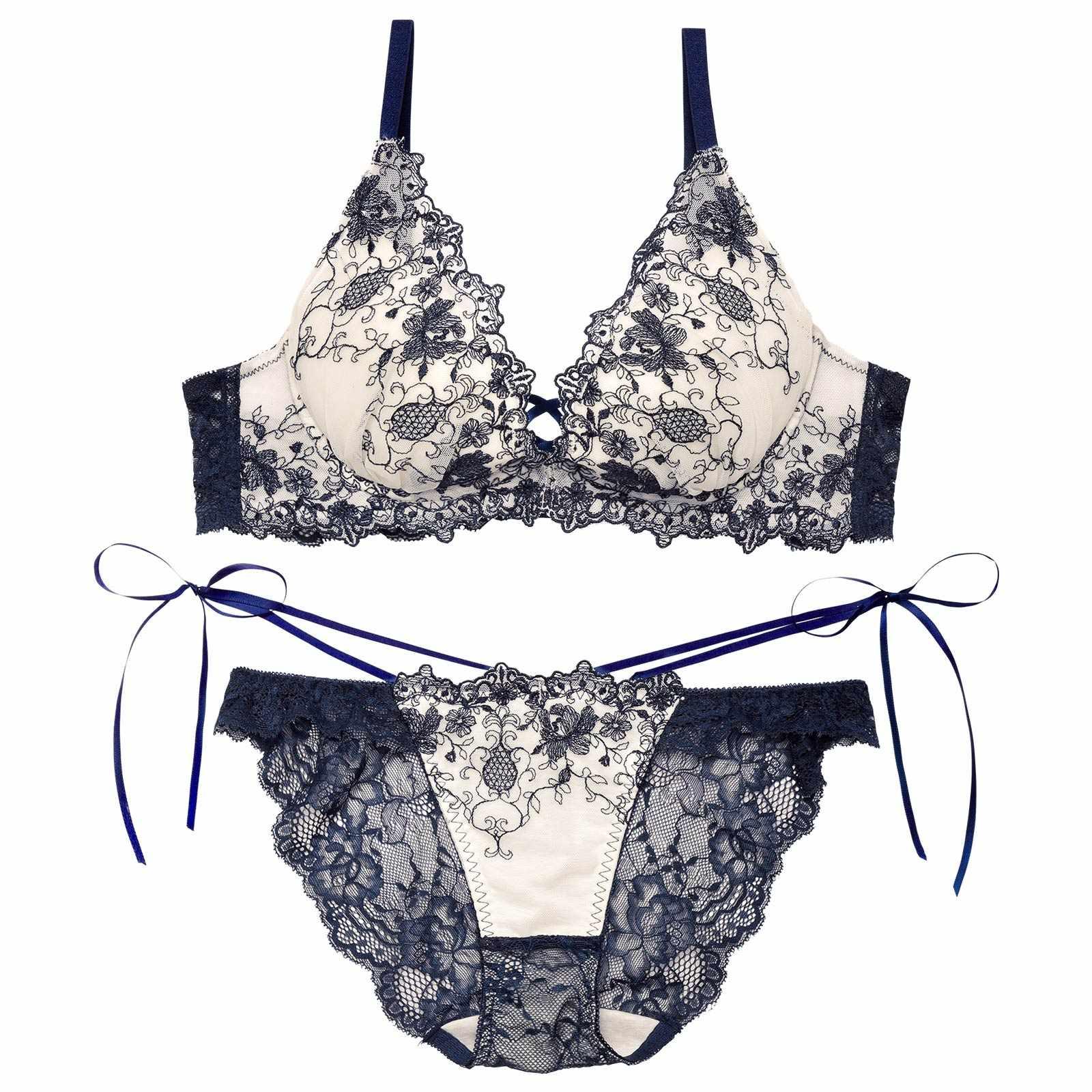 2/5再販!【永尾まりや着用】【Reinest】アンティークアイビーストリングブラジャー&バック透けフルバックショーツ - 【公式】247Lingerie