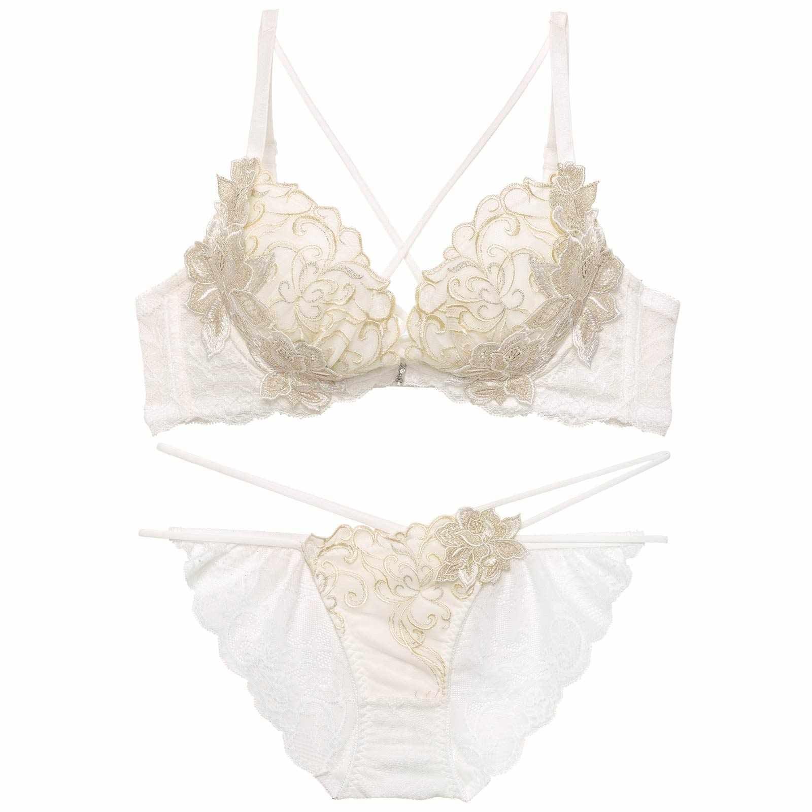 【永尾まりや着用】【Reinest】レーヴブロッサムレースアップブラジャー&バック透けフルバックショーツ - 【公式】247Lingerie