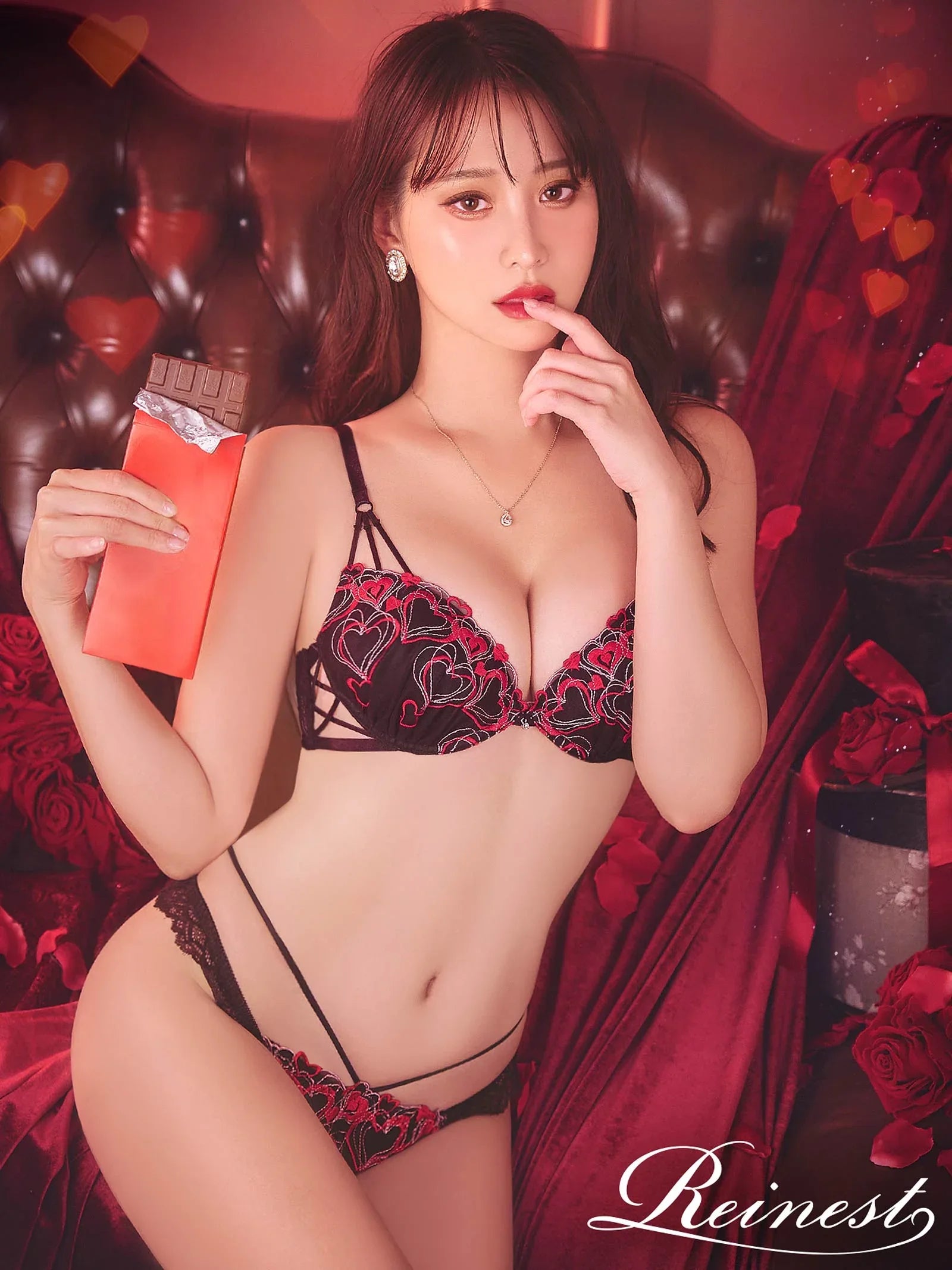 【永尾まりや着用】【Reinest】メルティーハートストリングブラジャー&バック透けフルバックショーツ - 【公式】247Lingerie