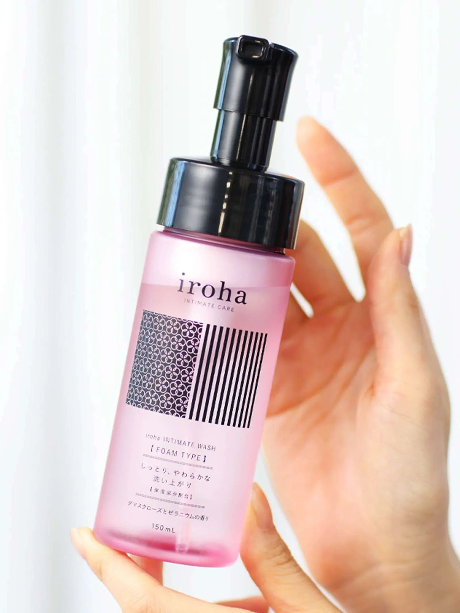 2/5再販!iroha INTIMATE WASH 【FOAM TYPE】ダマスクローズとゼラニウムの香り - 【公式】247Lingerie