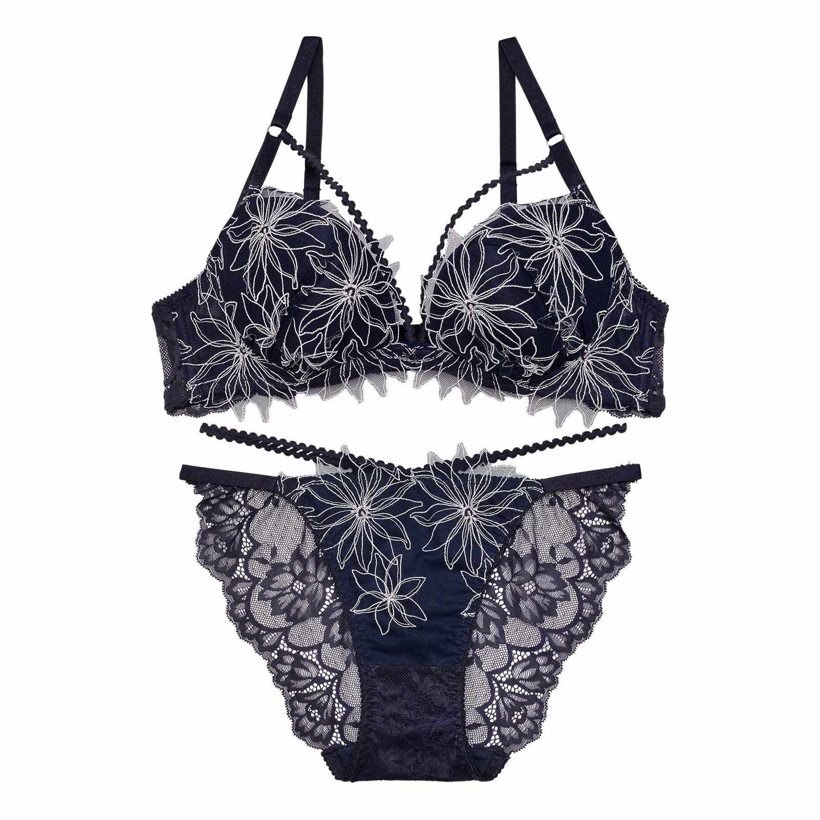 キムボラム着用【Reinest】クリスタルフラワーストリングブラジャー&バック透けフルバックショーツ - 【公式】247Lingerie