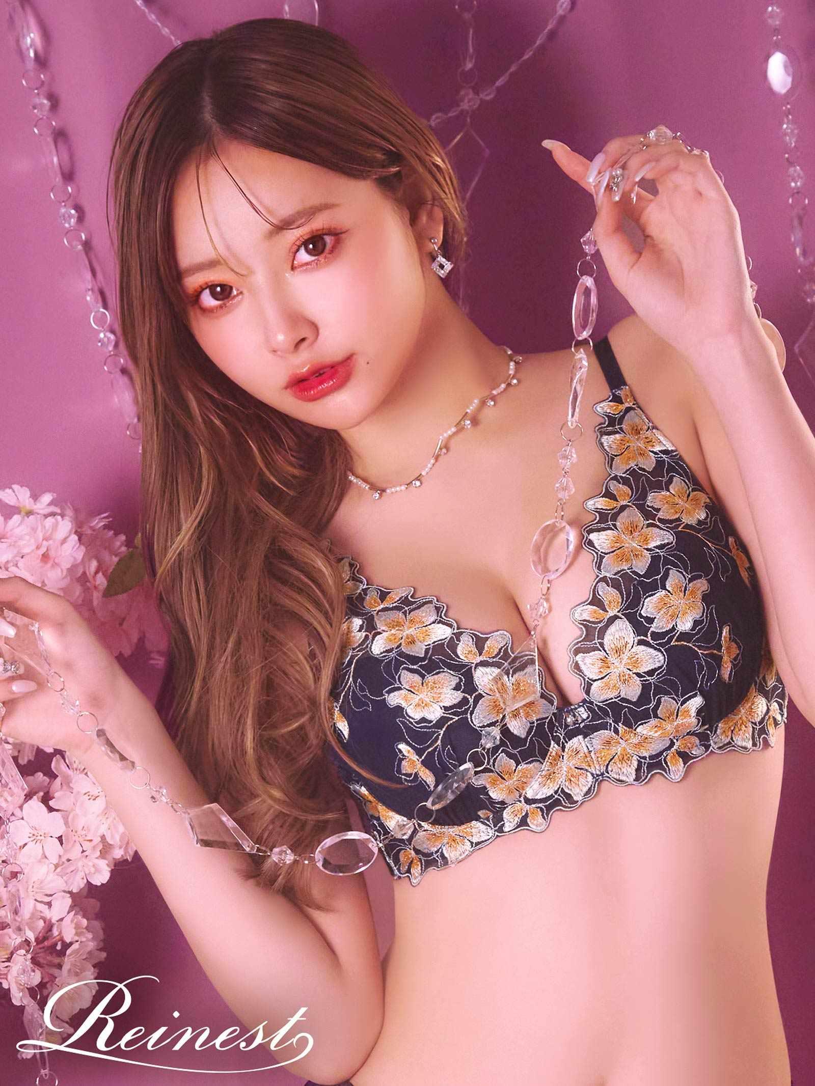 1/20再販!【Reinest】プルメリアエンブロイダリーブラジャー&バック透けフルバックショーツ - 【公式】247Lingerie