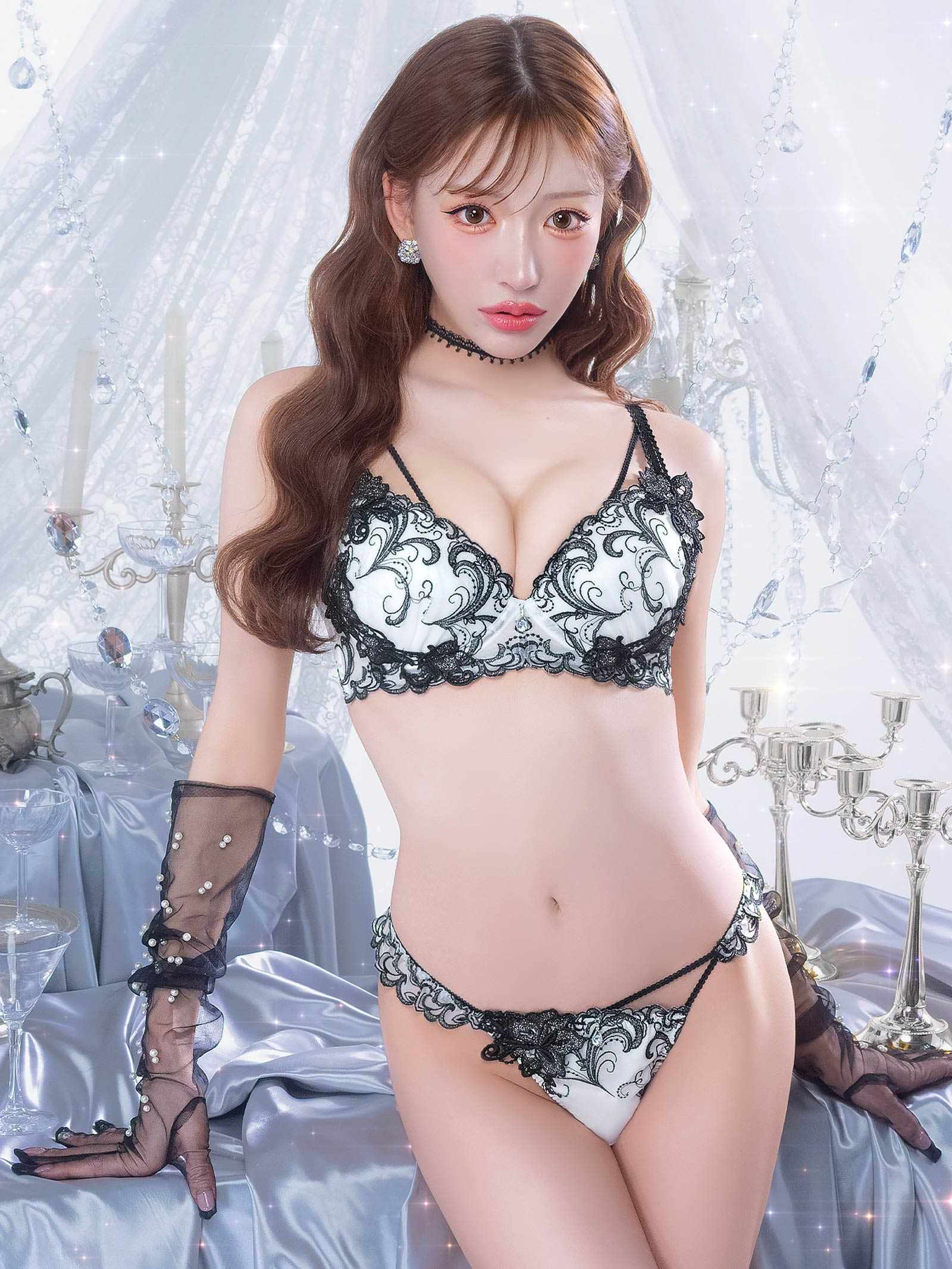5/22新作!【明日花キララプロデュース/WhipBunny】ラディアントリエールハートブラ＆Tバック
