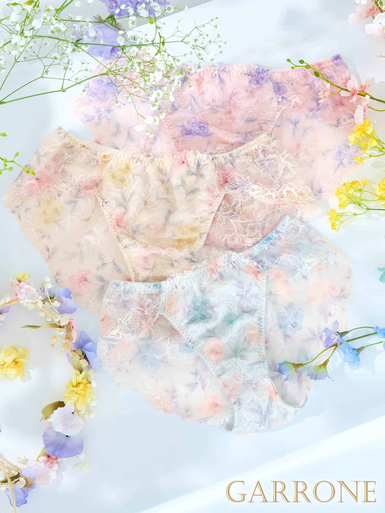 8/22再販!Flower Crown Print Shorts  フラワークラウンプリントショーツ