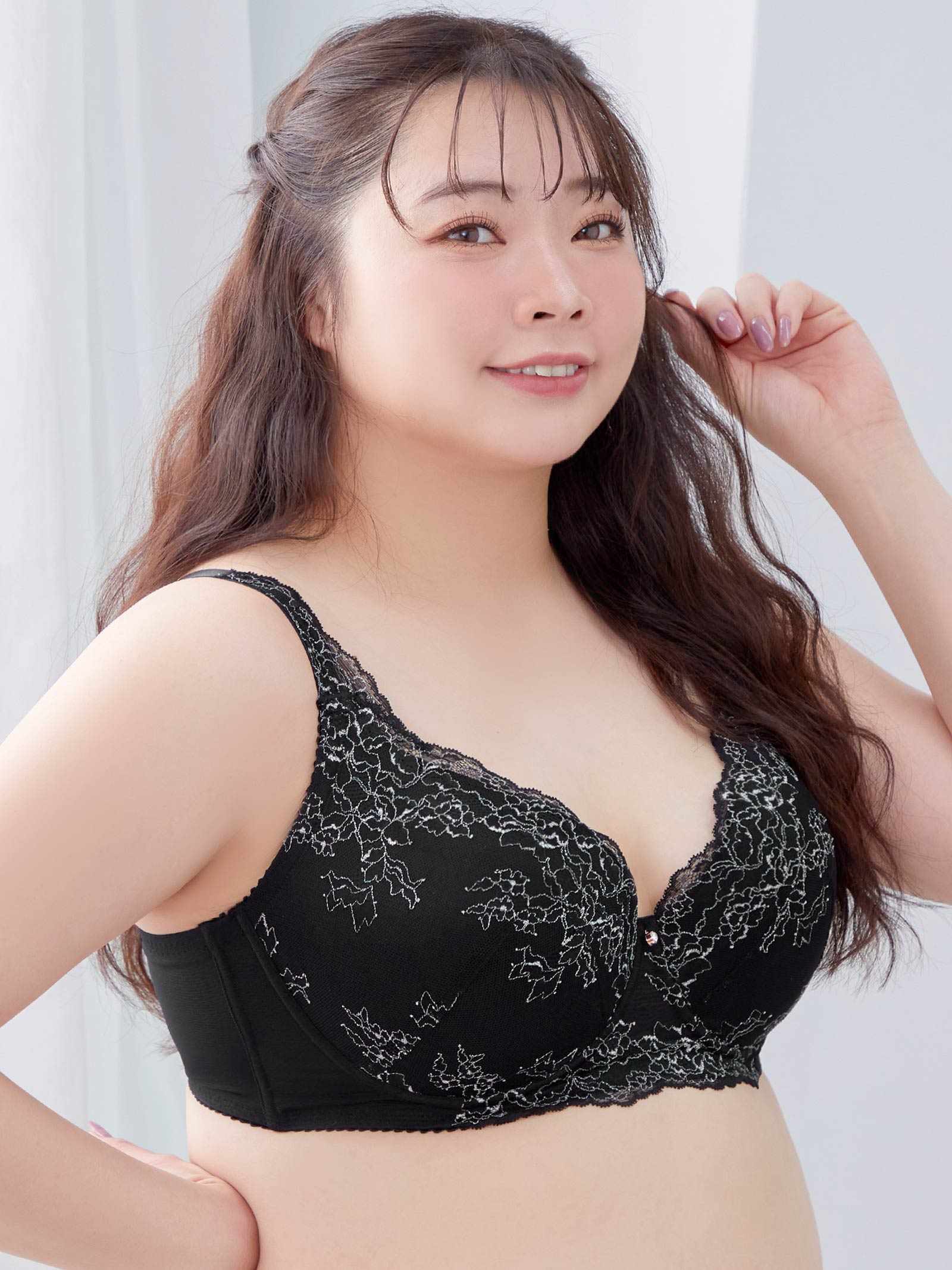 【予約:12月上旬より順次発送】【ダレノガレ明美プロデュース/GARRONE】Luxury Floral Bra ラグジュアリーフローラルブラ / BLACK