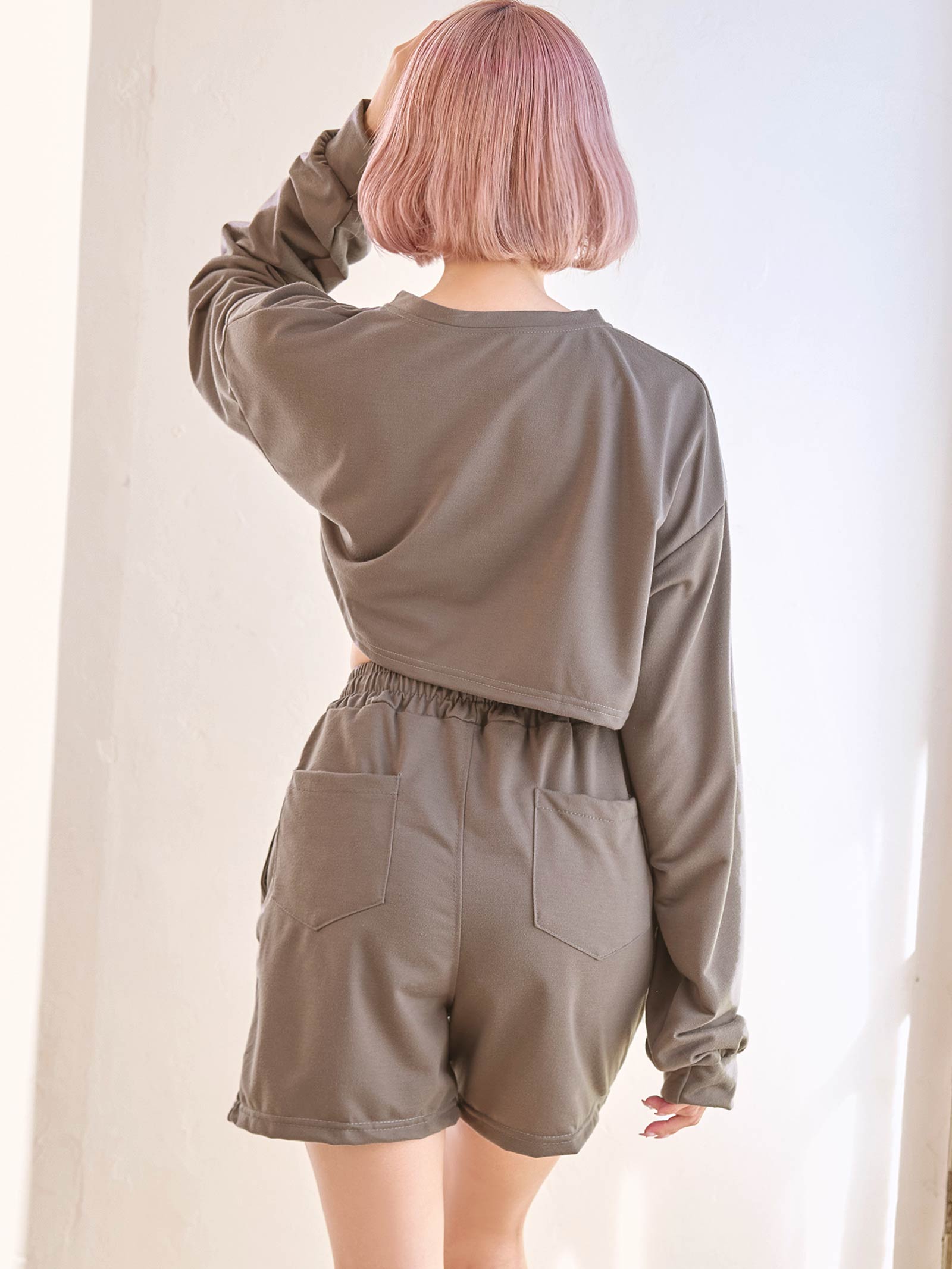 9/17新作!クロップド丈スウェットトップス&ショートパンツルームウェア