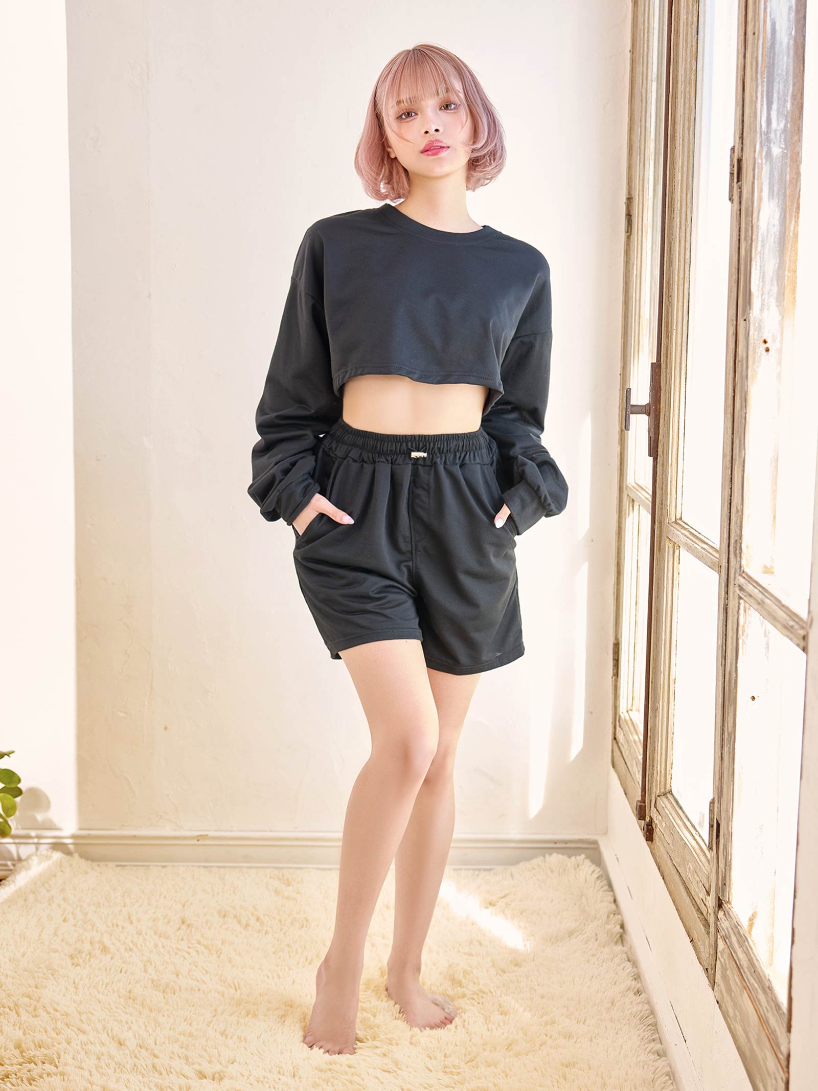 9/17新作!クロップド丈スウェットトップス&ショートパンツルームウェア